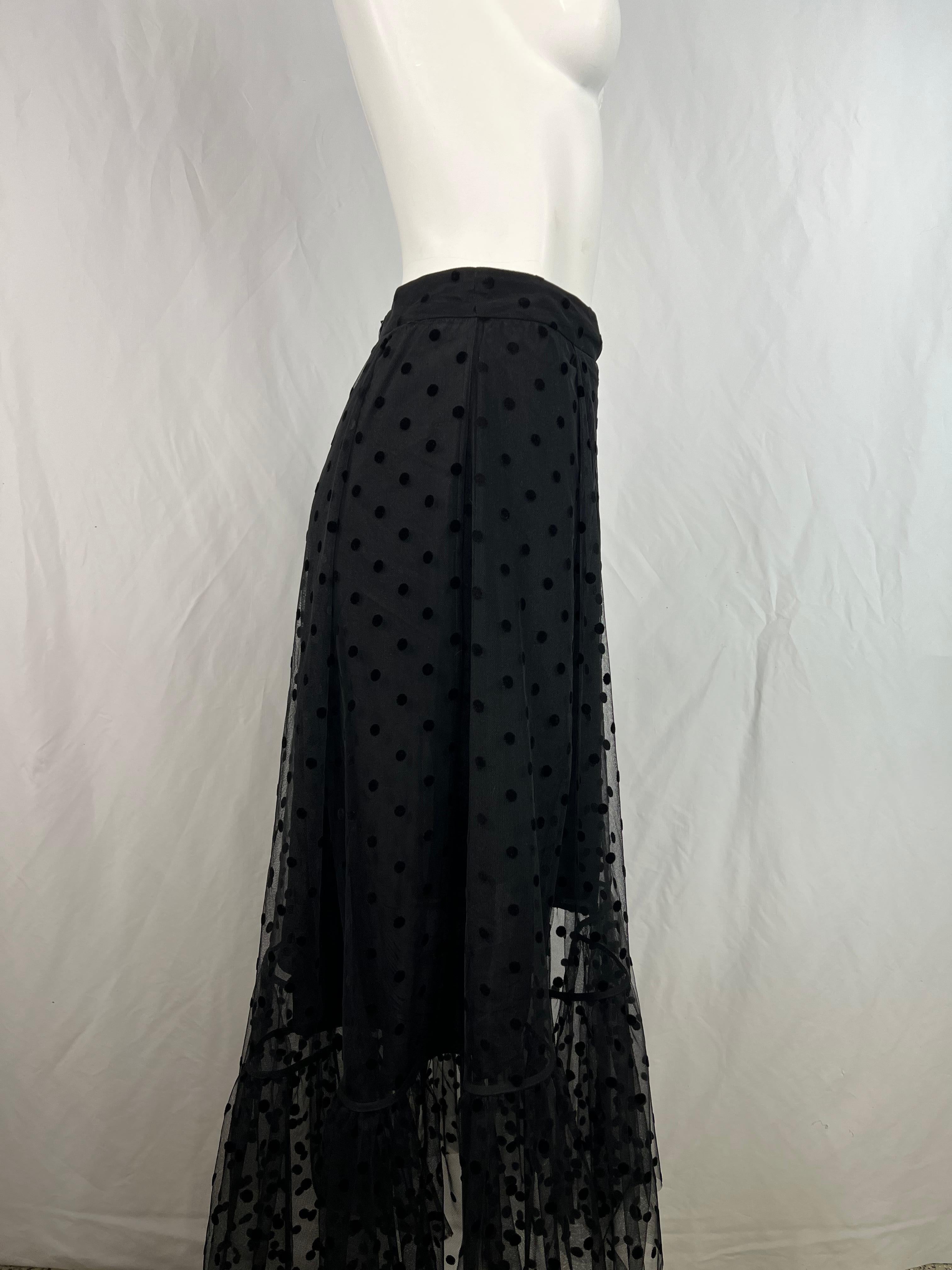 Huishan Zhang Black Polka Dot Midi Skirt, Size 4 In Excellent Condition For Sale In Beverly Hills, CA