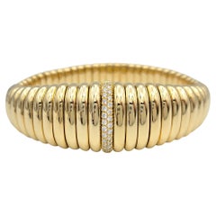 Hulchi Belluni Diamant Tresore Abgestuftes Stretch-Manschettenarmband aus 18 Karat Gold
