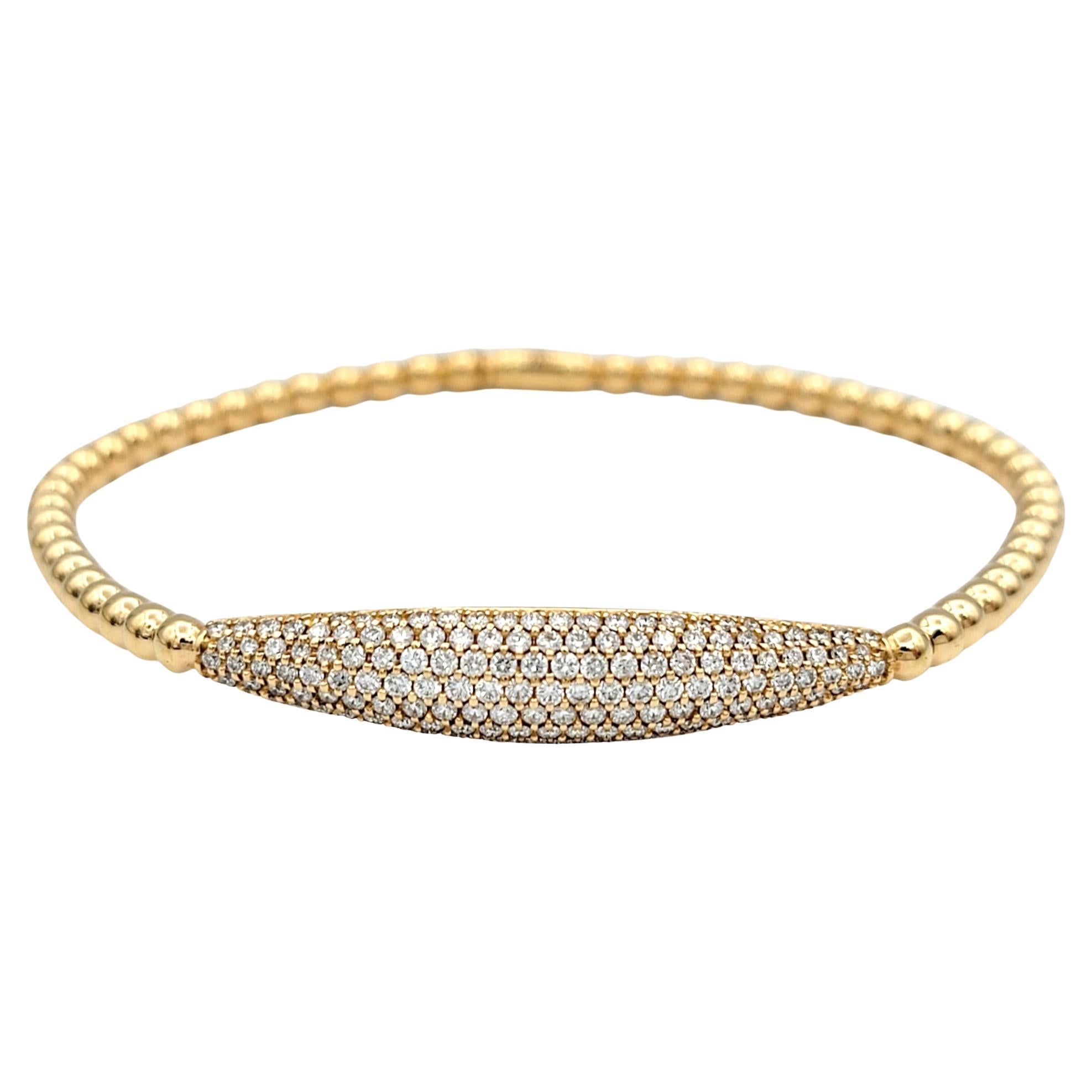 Hulchi Belluni Tresore Collection Bracelet extensible 3 mm en or rose 18 carats avec barre de diamants en vente