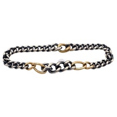 Hum Curb Chain Bracelet with Twist-Lock Closure in 18ct Yellow Gold & Silver