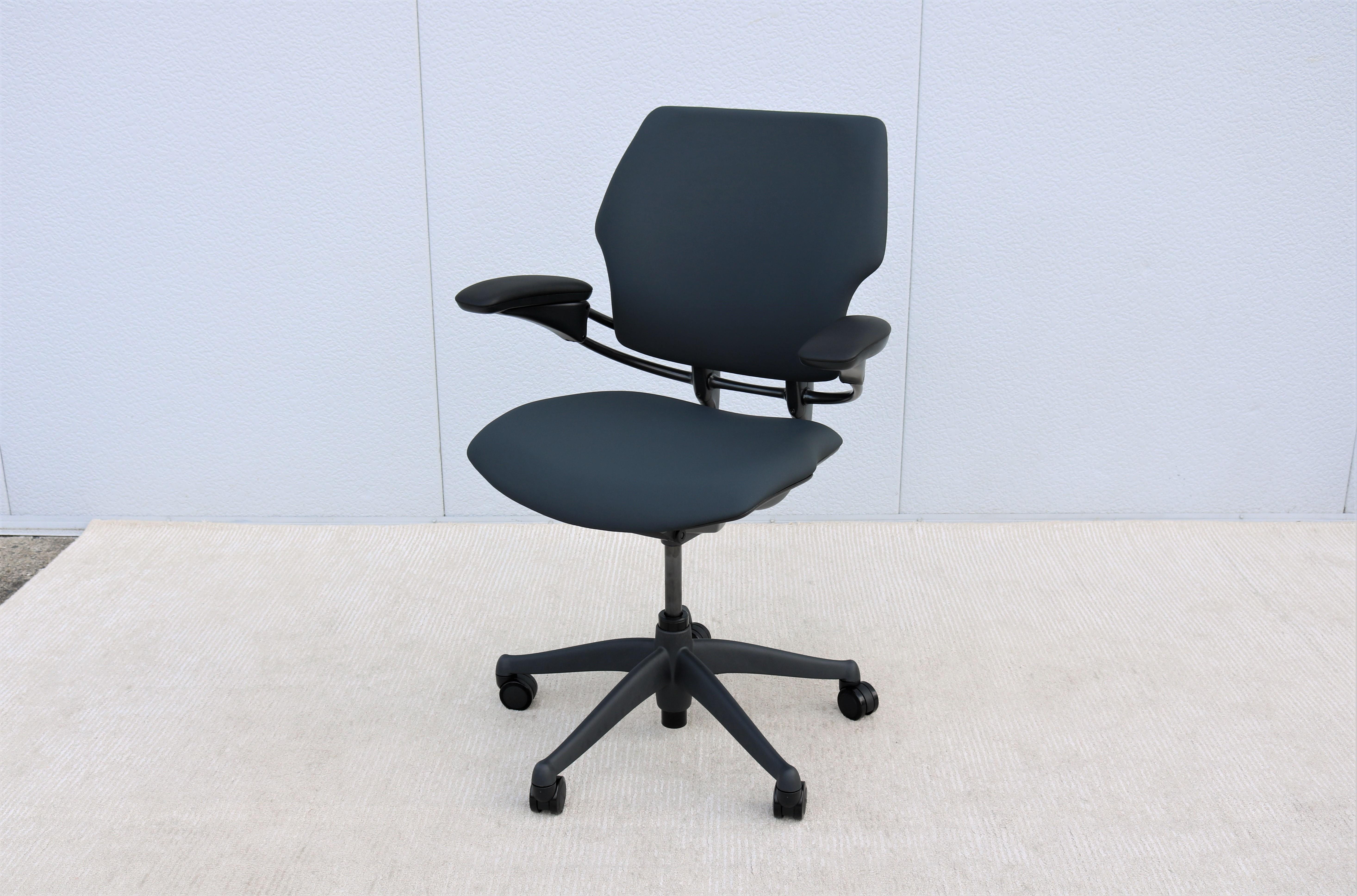 Modern Humanscale Ergonomic Freedom Task Desk Chair Fully Adjustable, Brand New in Box