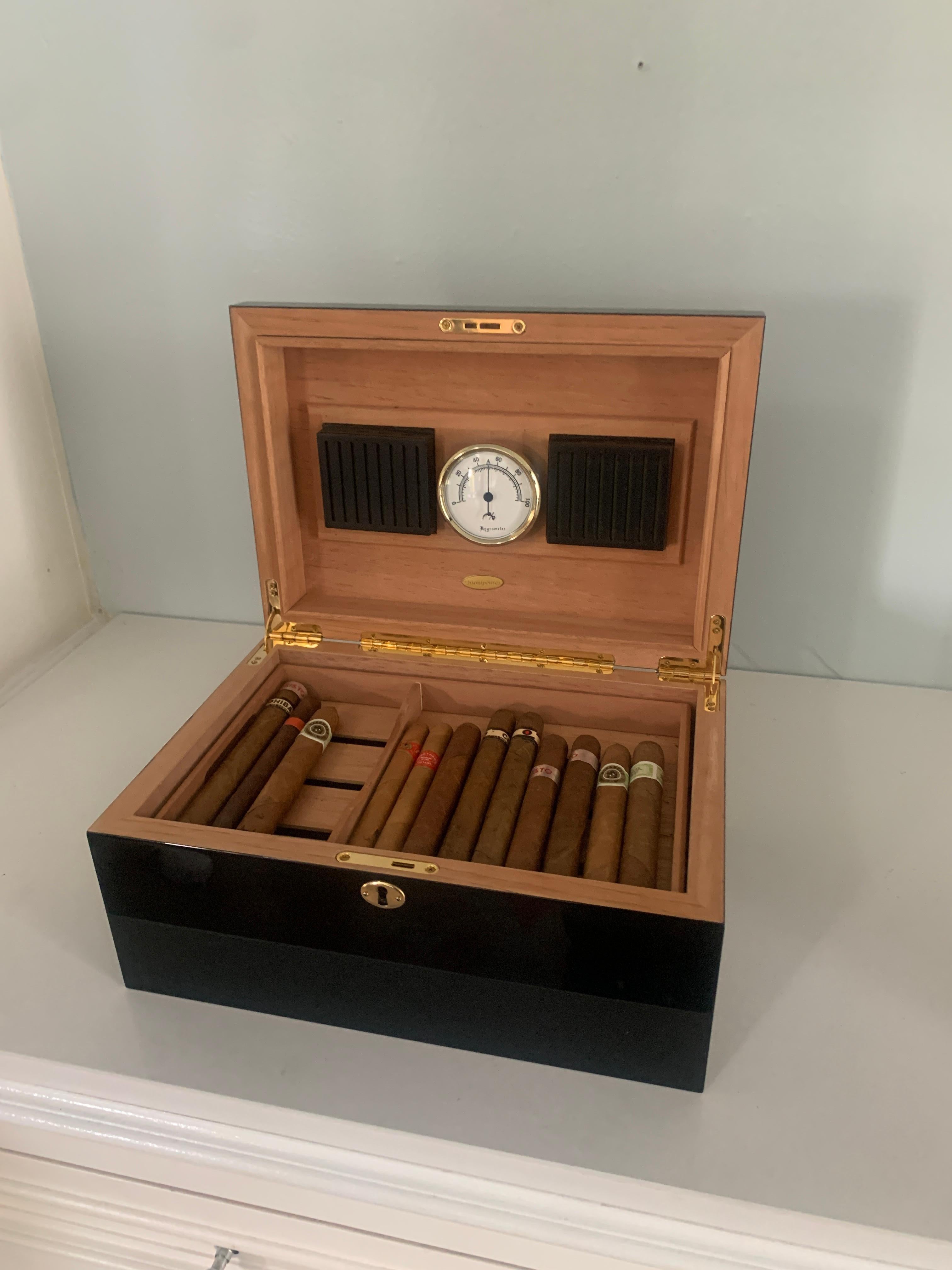 Modern Humidor with Adjustable Dual Level Shelves with Gauge in Polished Black Lacquer