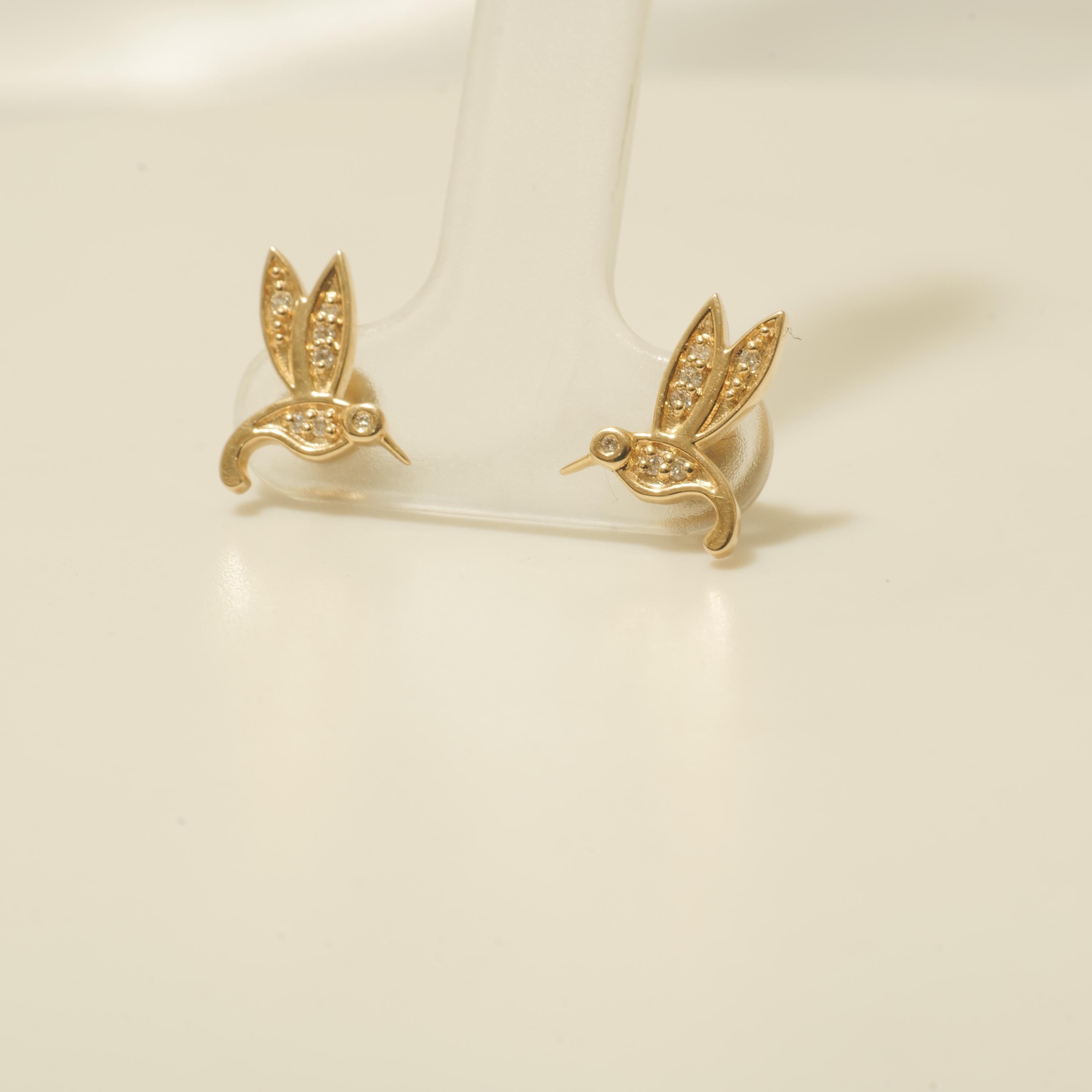 Pendientes infantiles de oro macizo de 14 quilates con diamantes colibrí (certificados) Art Decó en venta