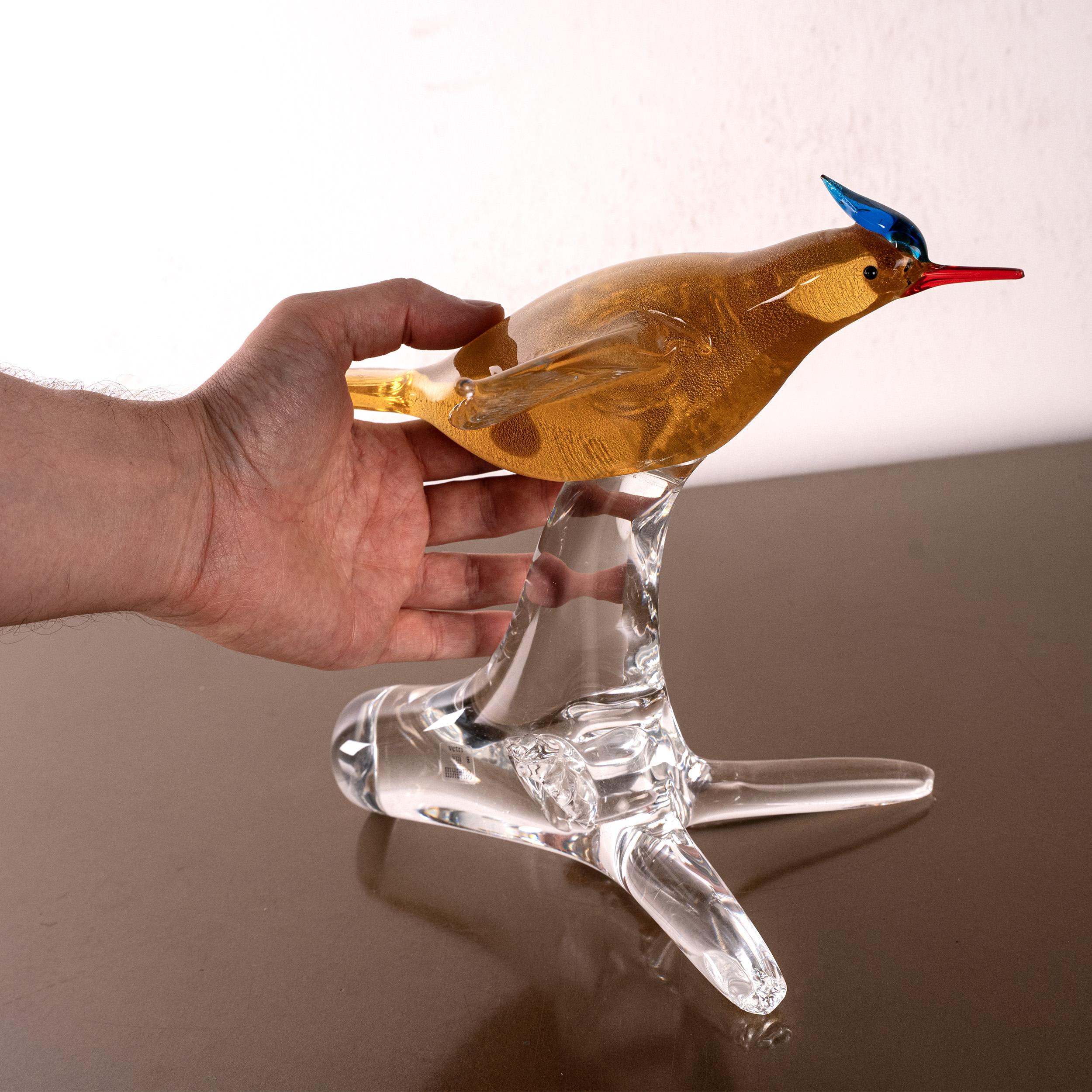 Hummingbird Sculpture in Amber Murano glass with Crystal base, Italy in stock For Sale 3