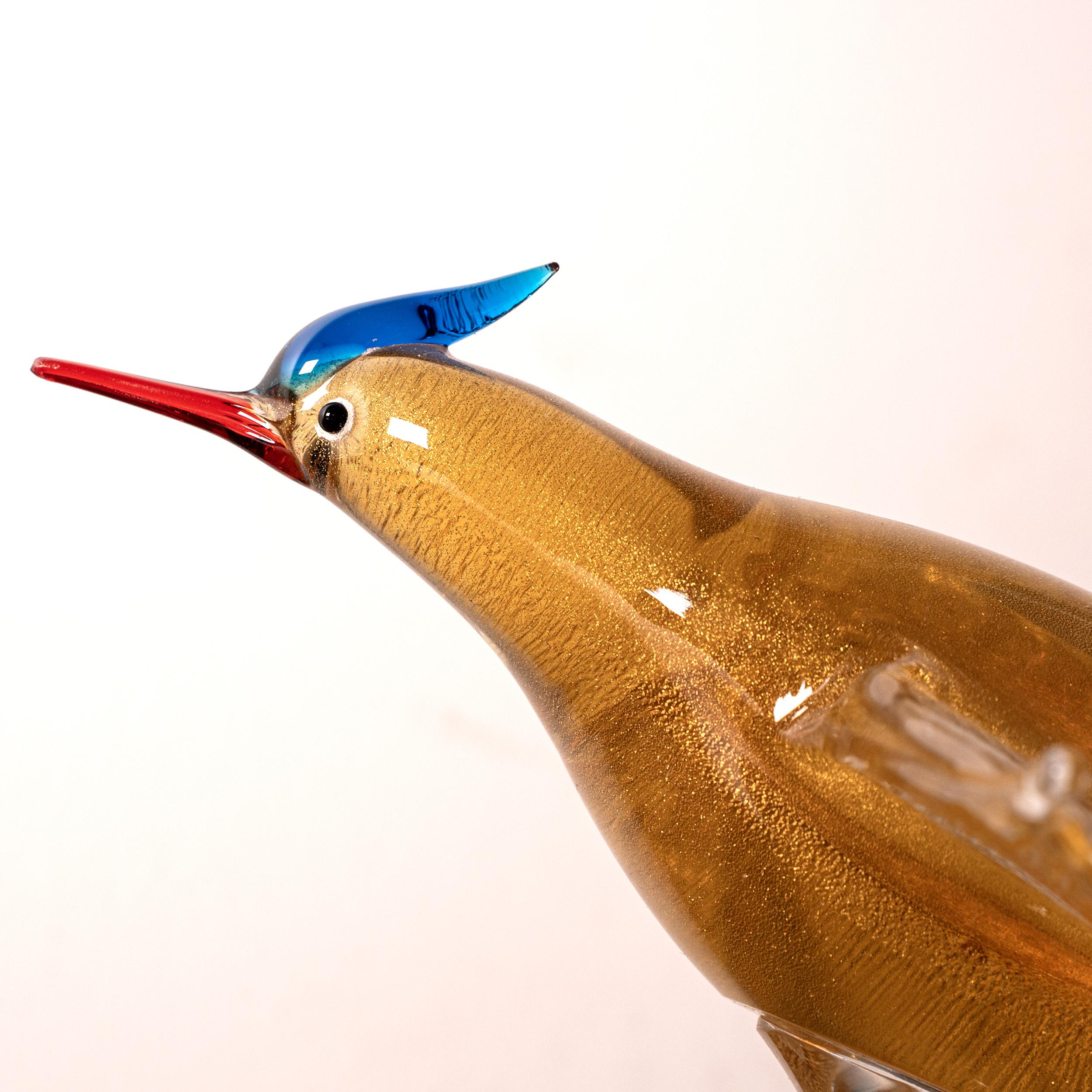 Hummingbird Sculpture in Amber Murano glass with Crystal base, Italy in stock In Good Condition For Sale In Venezia, IT