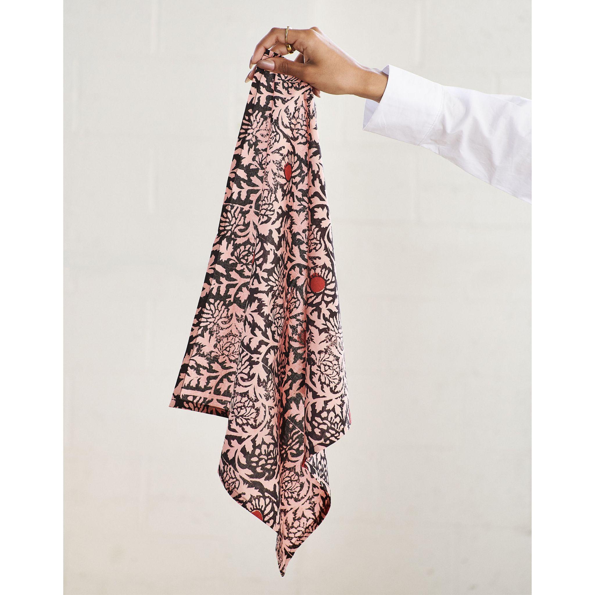 Indien Napkin de table en coton à fleurs Hummus, fabriqué à la main par des artisans (set de 4 serviettes ) en vente