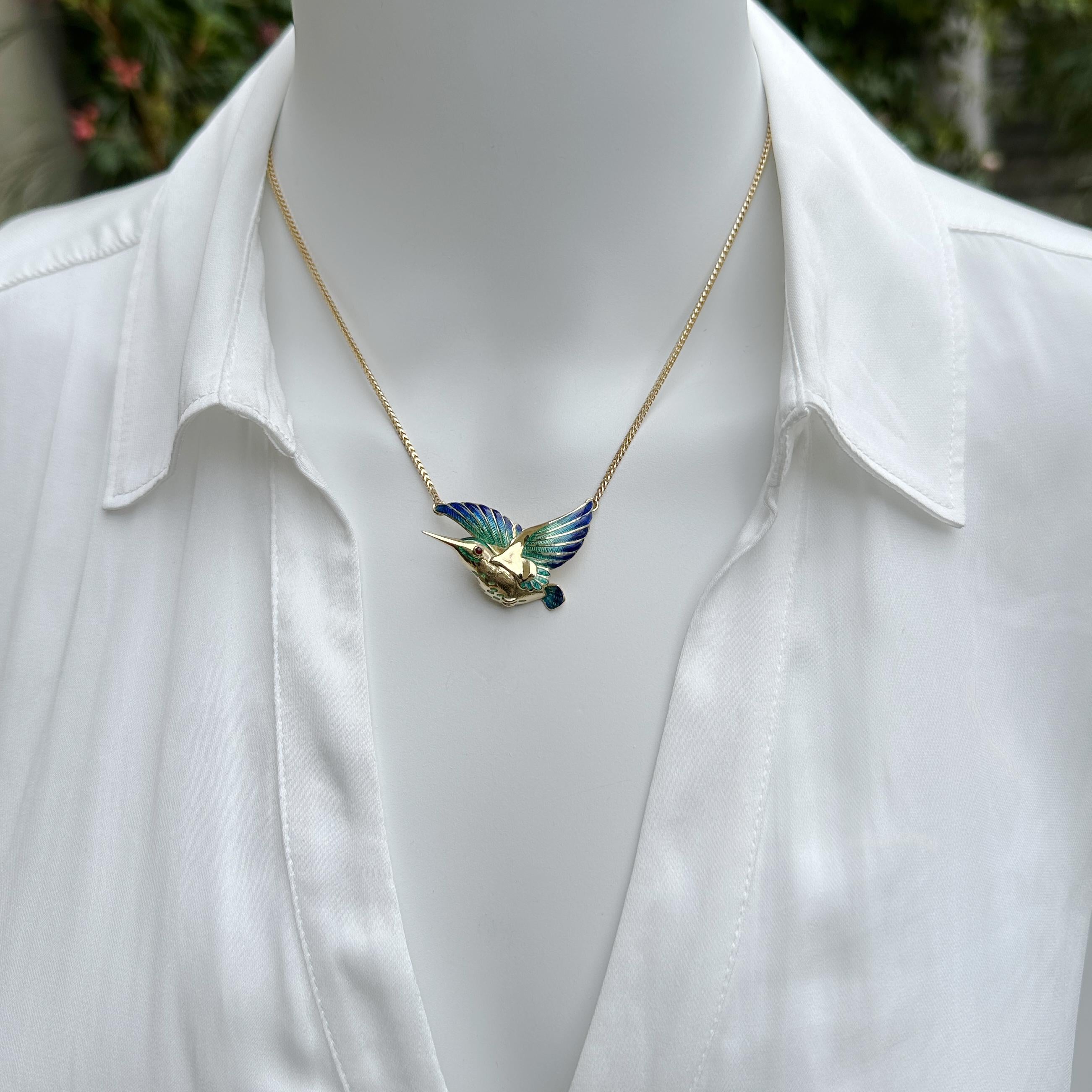This adorable hummingbird -- about a third the size of a real hummingbird -- came to us as a bale pendant (which was, we believe a conversion from a brooch), but we converted it to a fixed pendant and added a soft, just-thick-enough franco