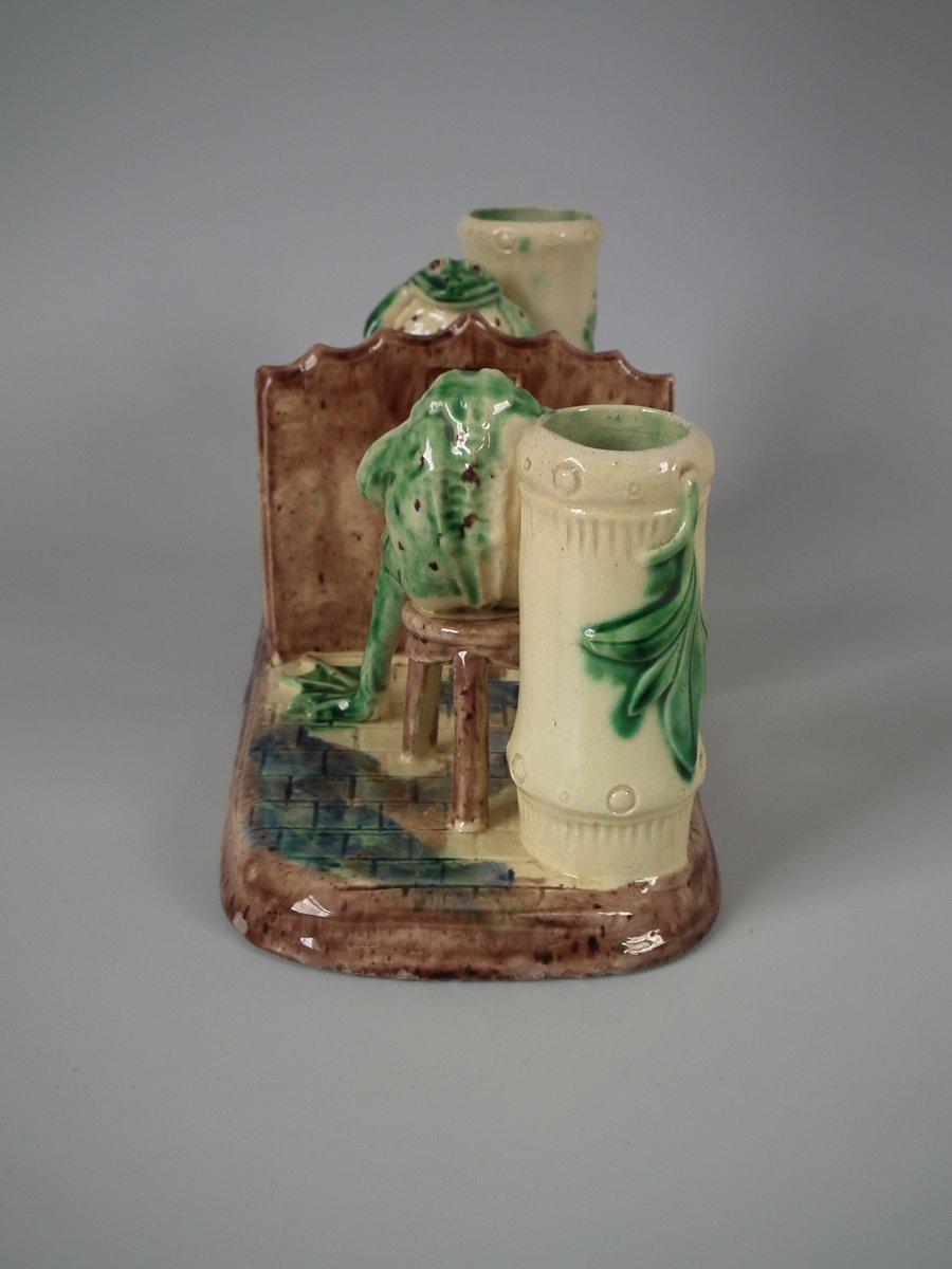 Humorous Majolica Frog Vase In Good Condition For Sale In Chelmsford, Essex