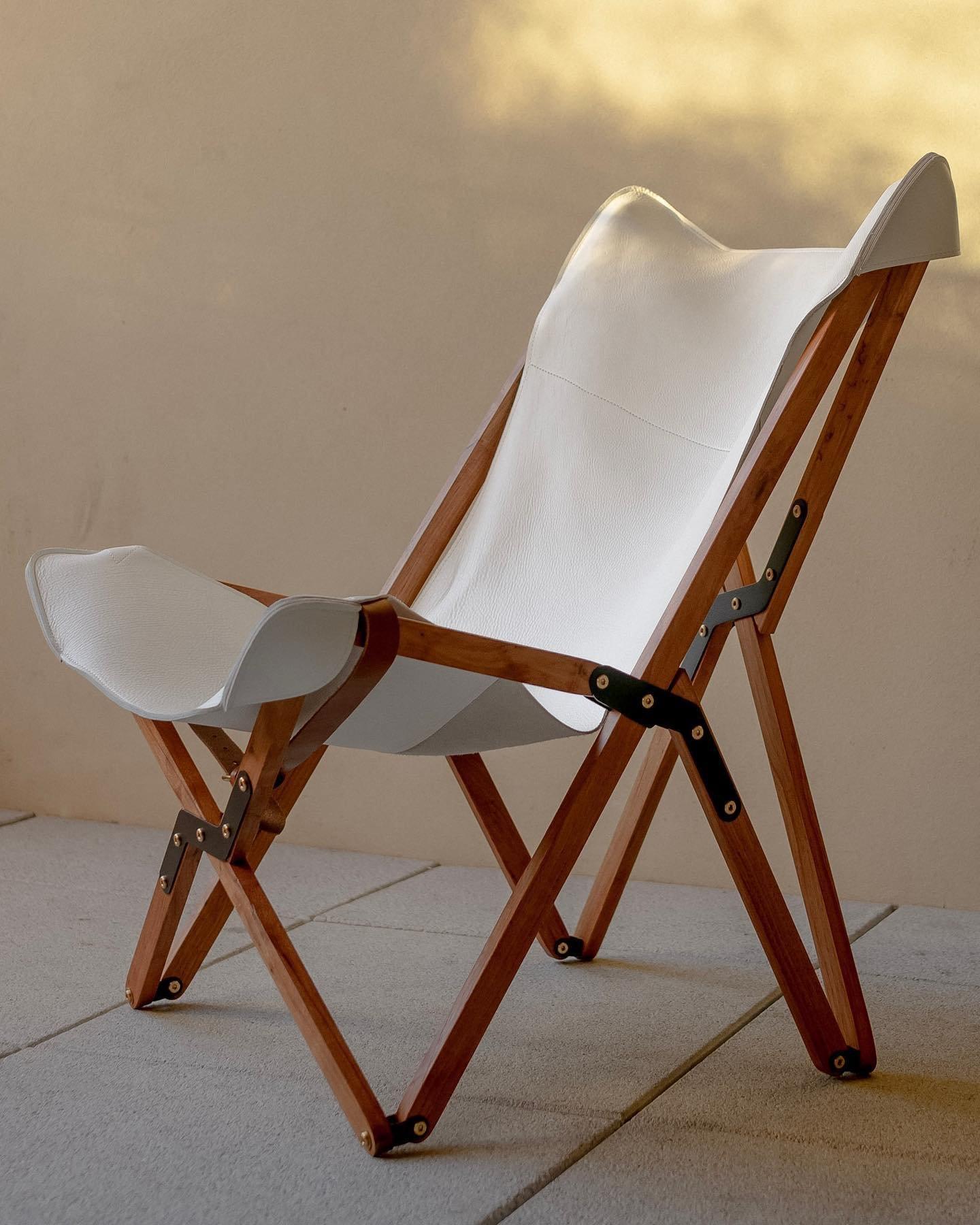 Organic Modern Humphrey Chair, Pecan Wood and Leather Folding Chair 'White' For Sale