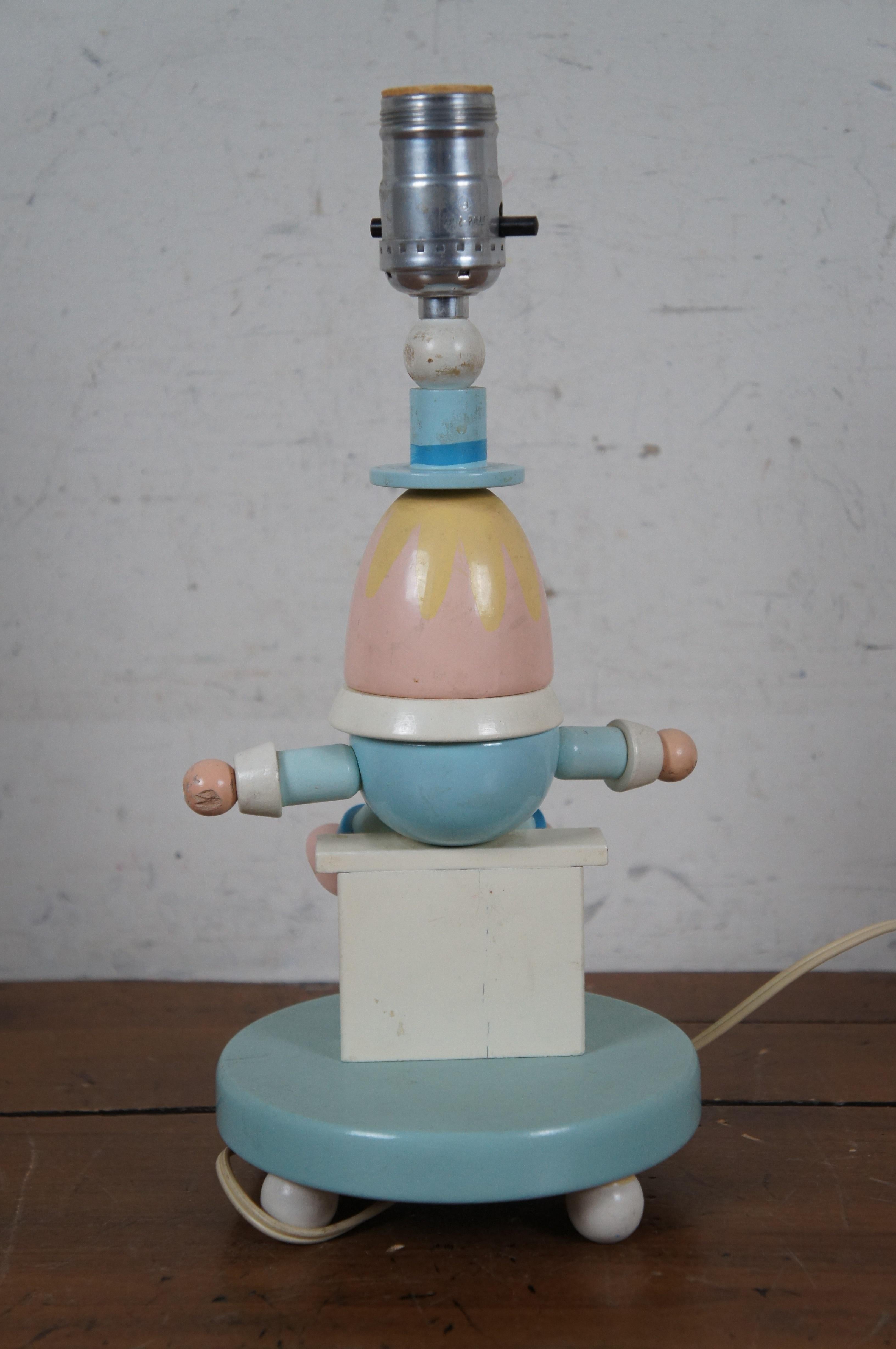 humpty dumpty lamp