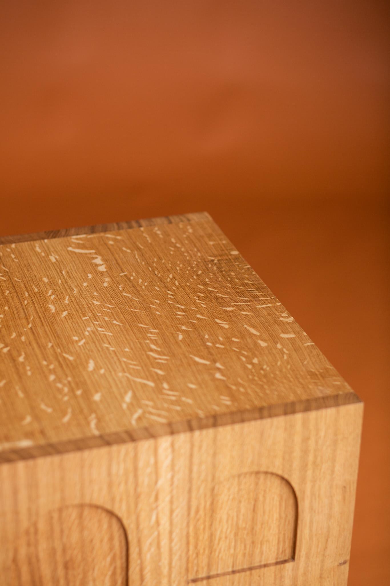 Hundert's English Oak Side Table (PATTERN ON BOTH SIDES) In New Condition For Sale In Manchester, GB