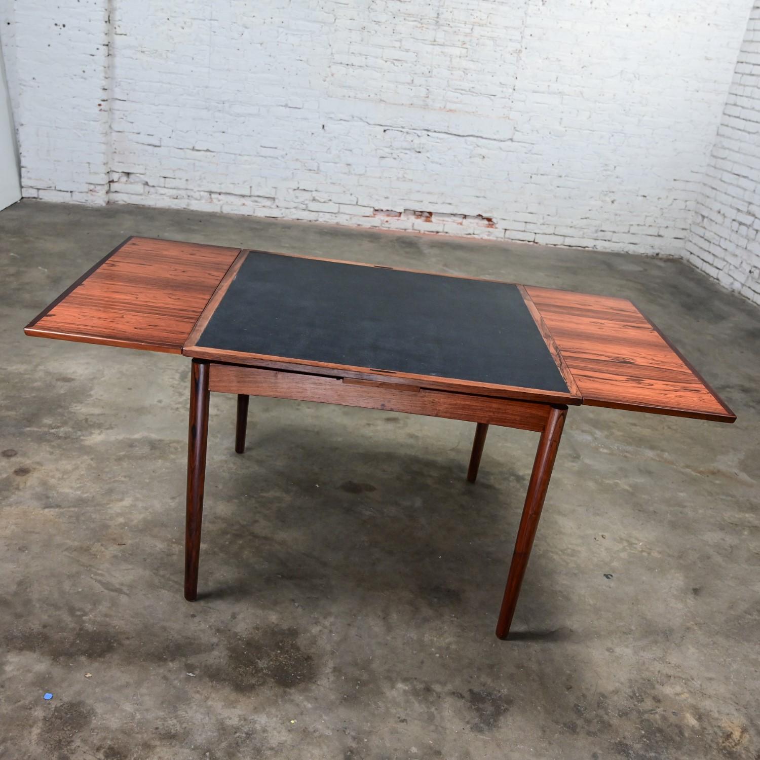 Scandinavian Modern Hundevad Carlo Jensen Scandinavian Mod Expanding Flip Top Rosewood Dining Table