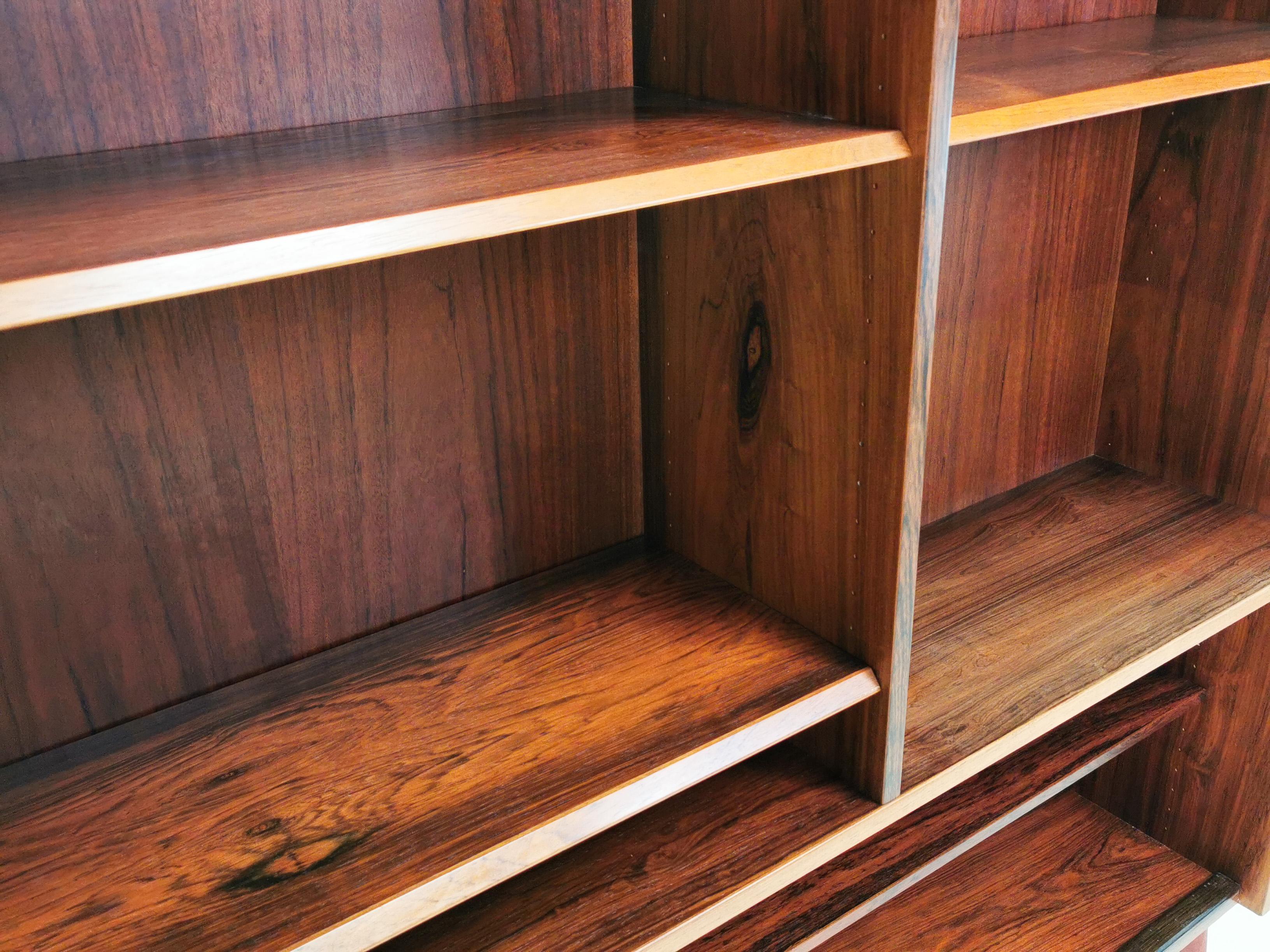 Hundevad Rosewood Bookcase, Danish, 1970s 1