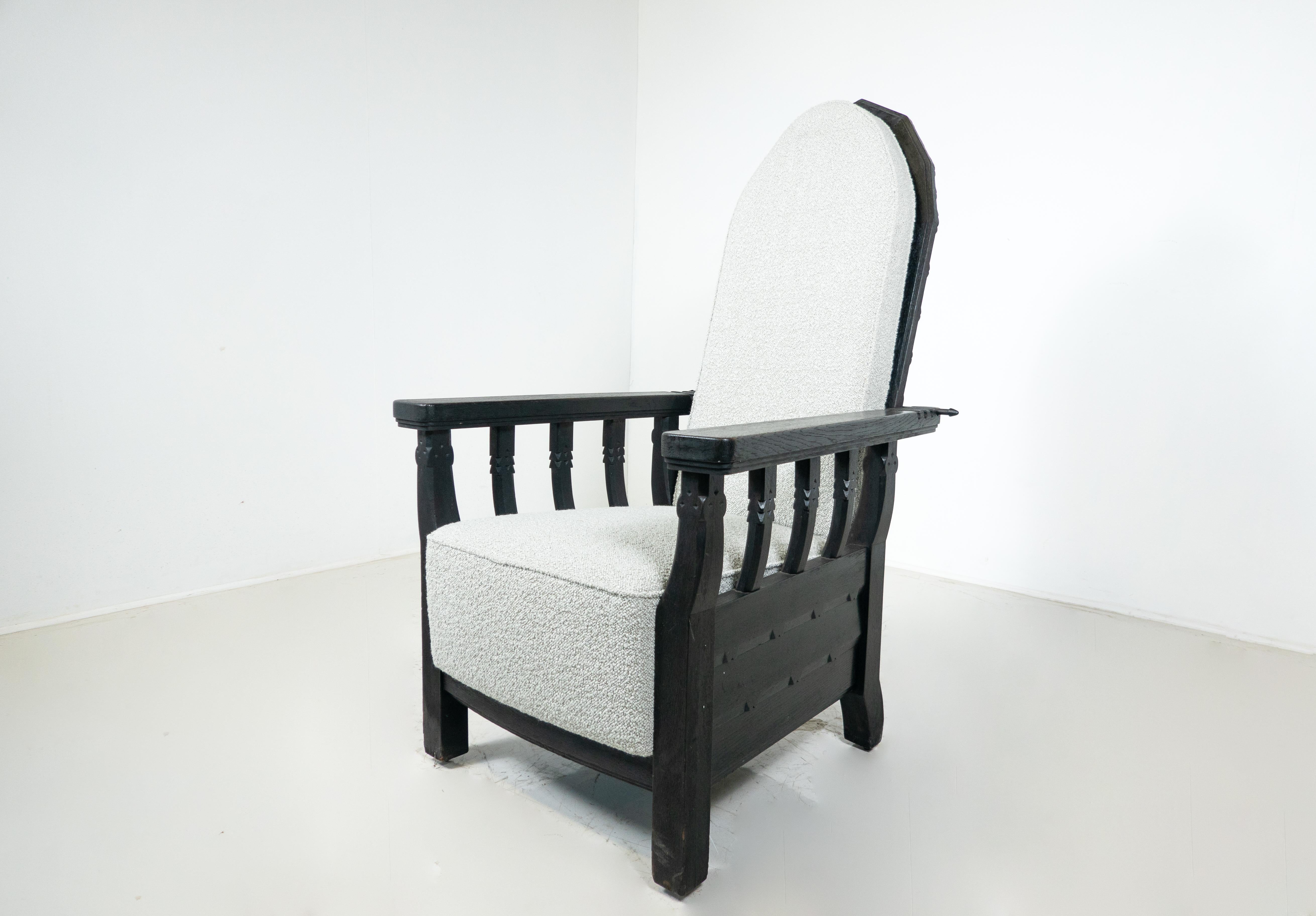 Mid-Century Modern Hungarian Armchair with Adjustable Back by Toroczkai Wigand, 1920s  For Sale