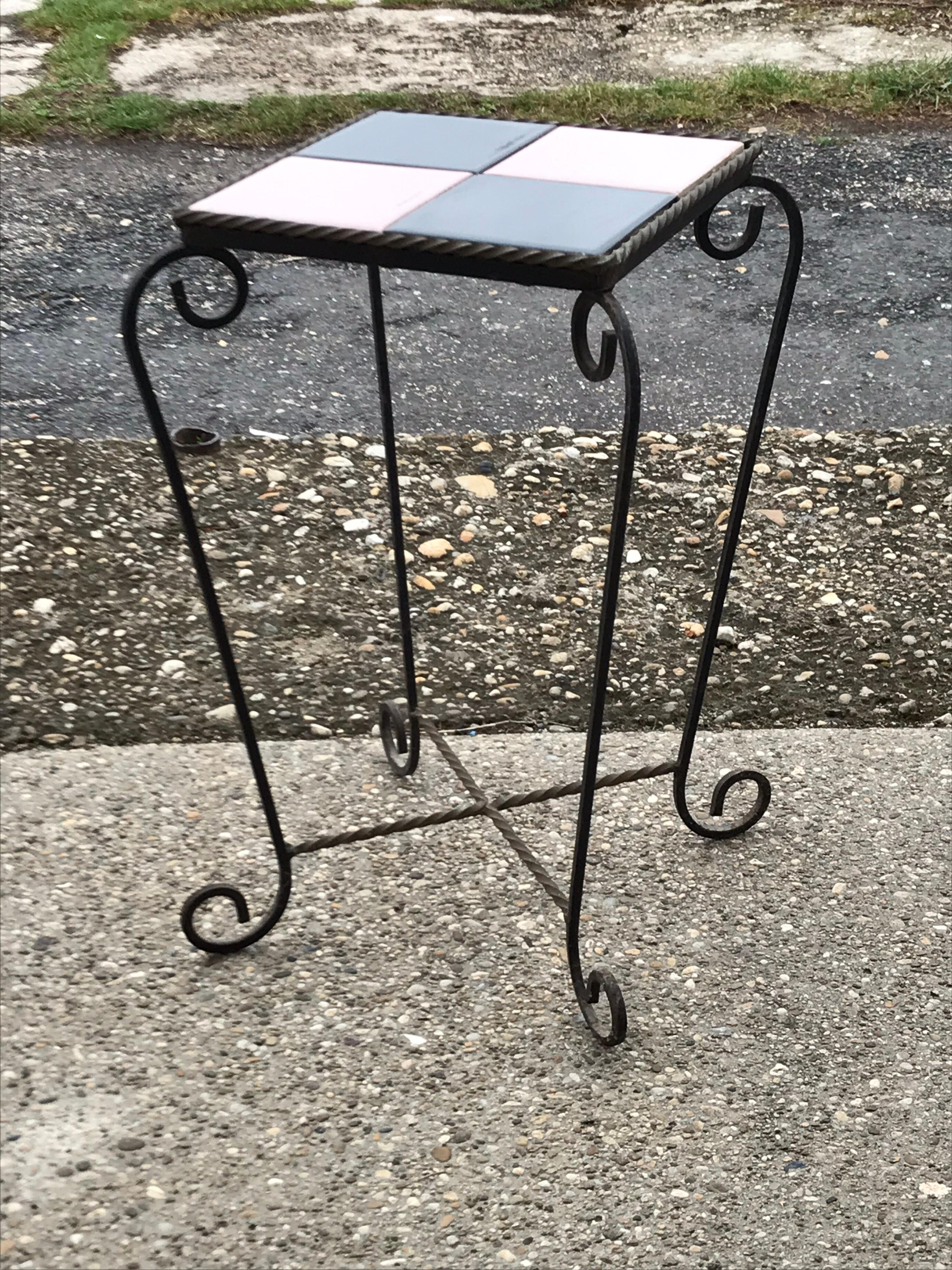 Metal Hungarian Art Deco Hand-Hammered Iron Small Table / Pedestal For Sale