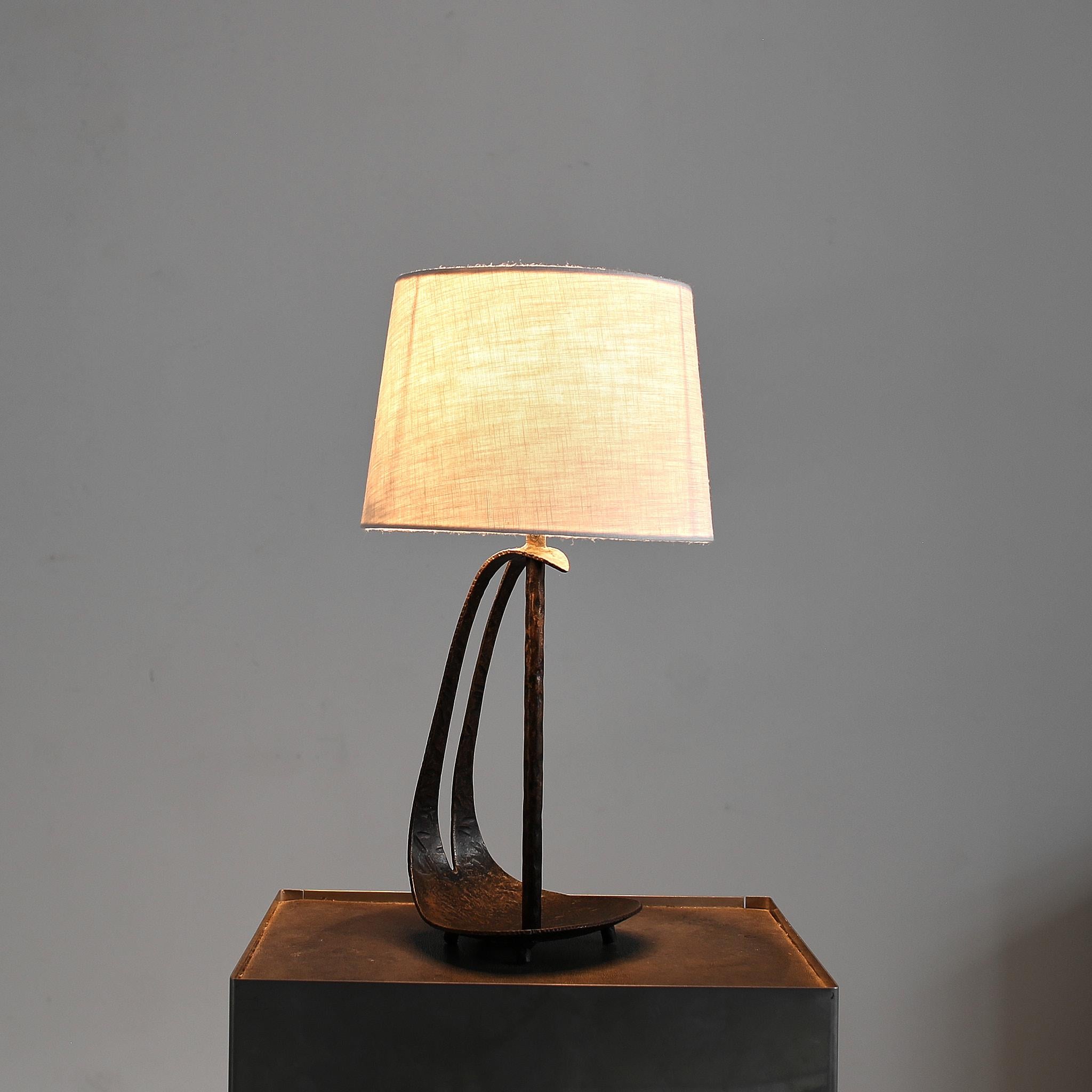 Hungarian C.1960s Brutalist Table Lamp For Sale 2