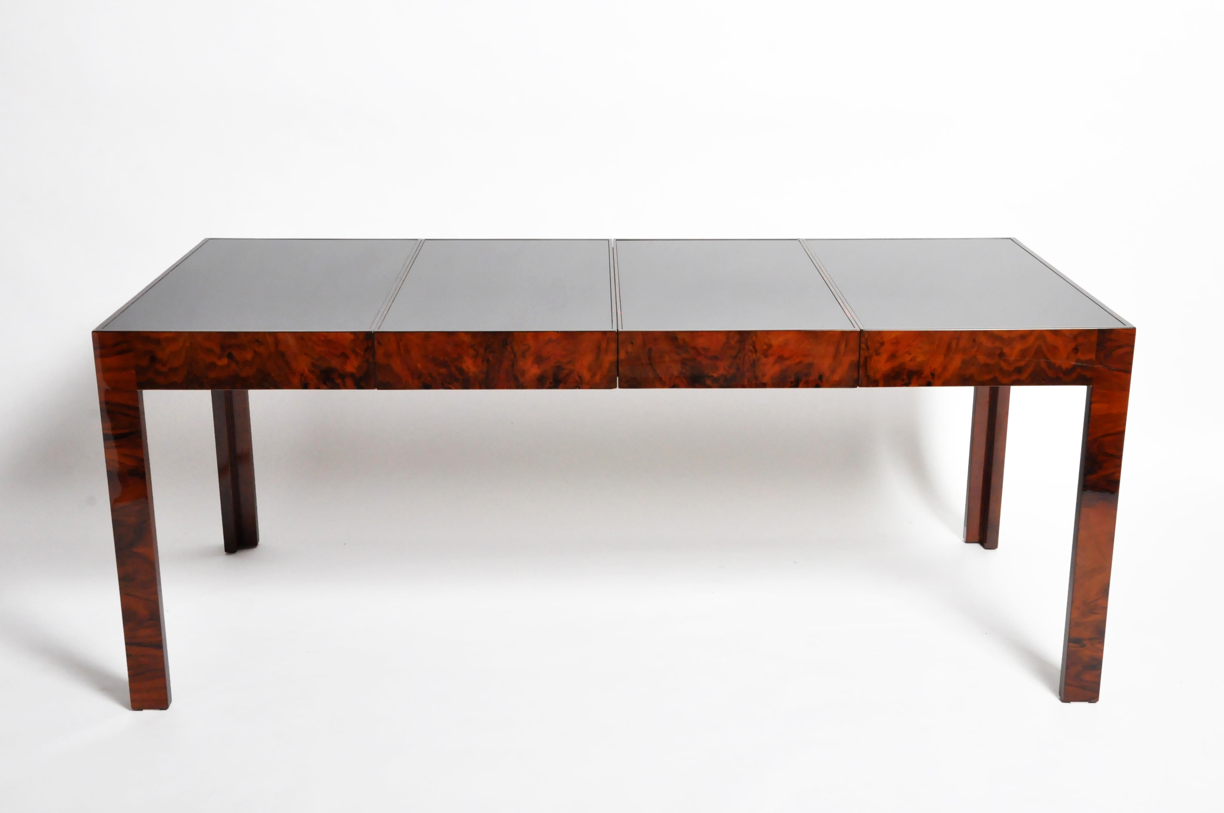 Veneer Hungarian Dining Table with Extensions