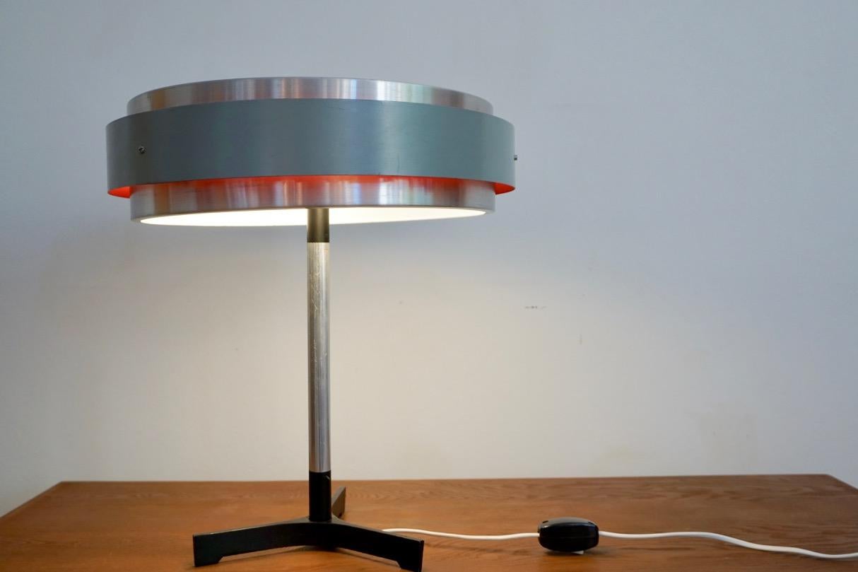 Hungarian Midcentury Round Table Lamp in Jo Hammerburg Style 'Danish Design' In Good Condition For Sale In  Budapest, HU