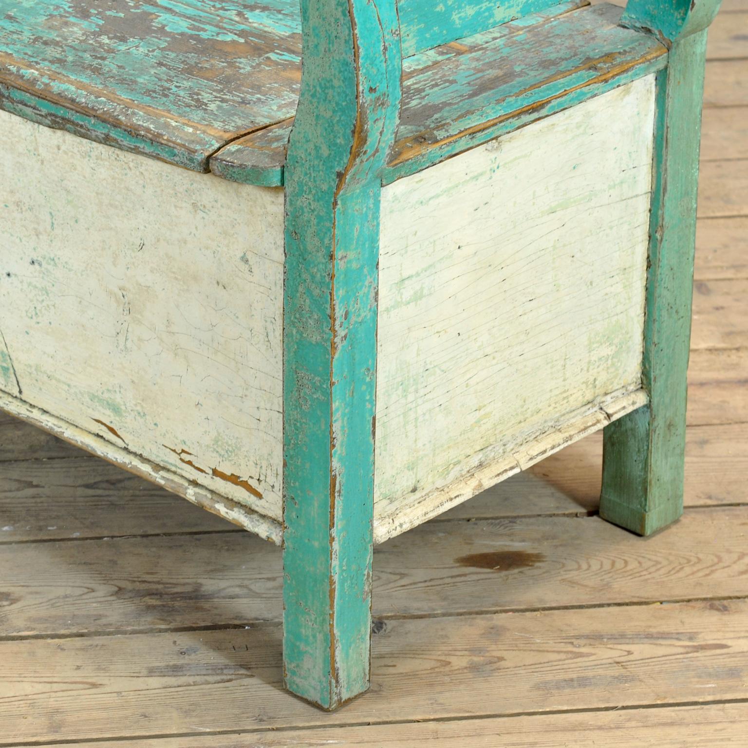 Banc en pin de Hongrie, vers 1900 en vente 1