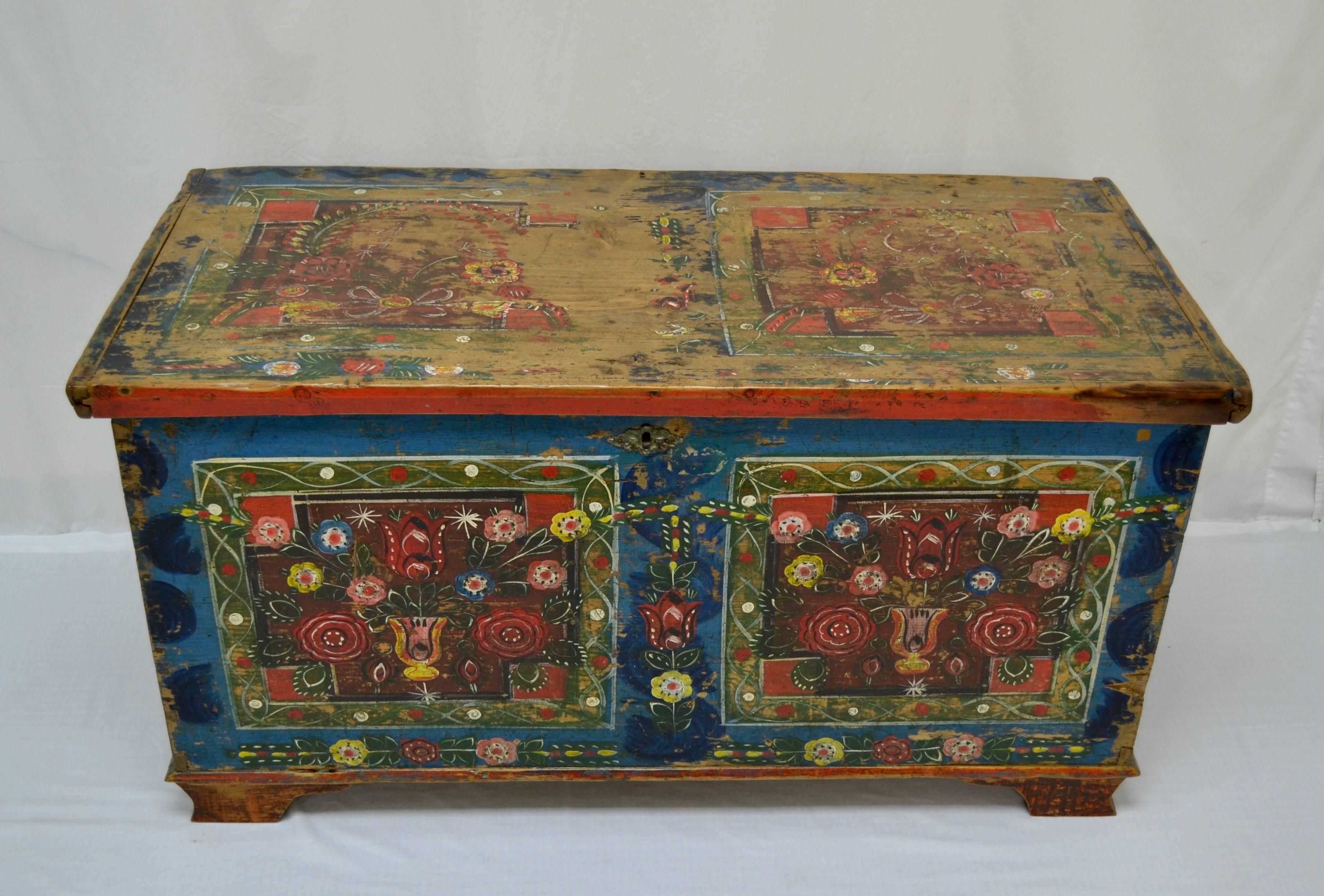 Hand-Painted Hungarian Pine Trunk or Blanket Chest in Original Paint