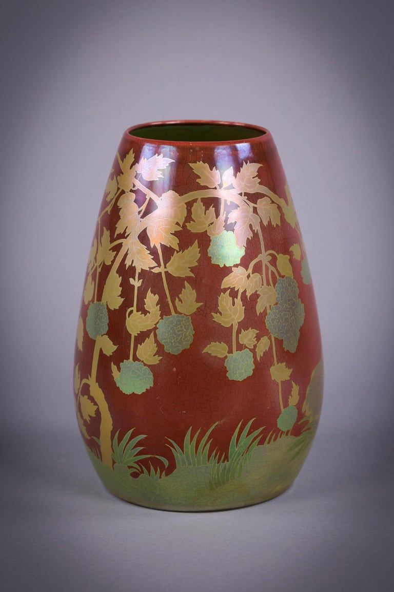 Hungarian Porcelain Eosin Glazed Bird Vase, Zsolnay, circa 1900 For