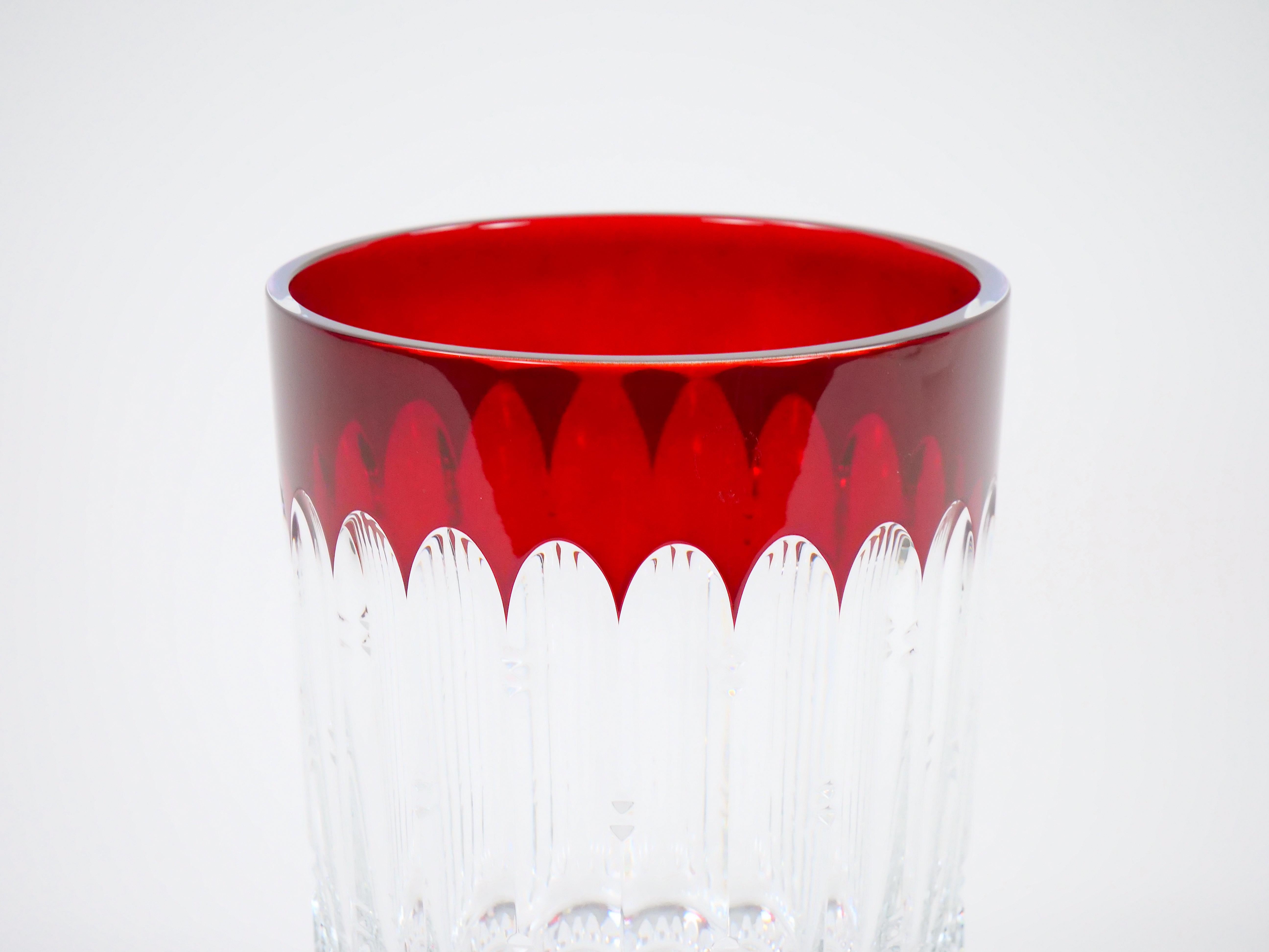Irlandese Secchiello per il ghiaccio ungherese in vetro rosso e trasparente di Waterford Crystal in vendita