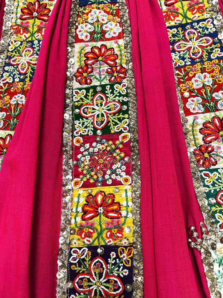 hungarian embroidered wedding dress Congratulations to my lovely bride Lily who got married this weekend in Arizona! Lily got in touch after seeing some of my dresses using vintage Hungarian embroidery and vintage lace, but she