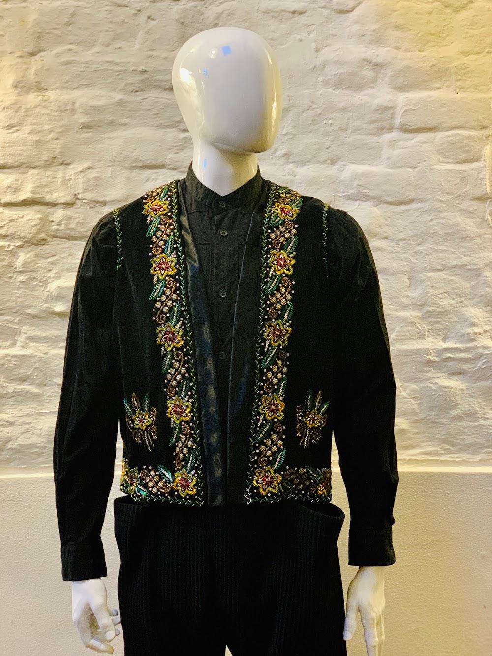 Hungarian Vintage 60s Elaborate Embroided Waistcoat made in Hungary from velvet.