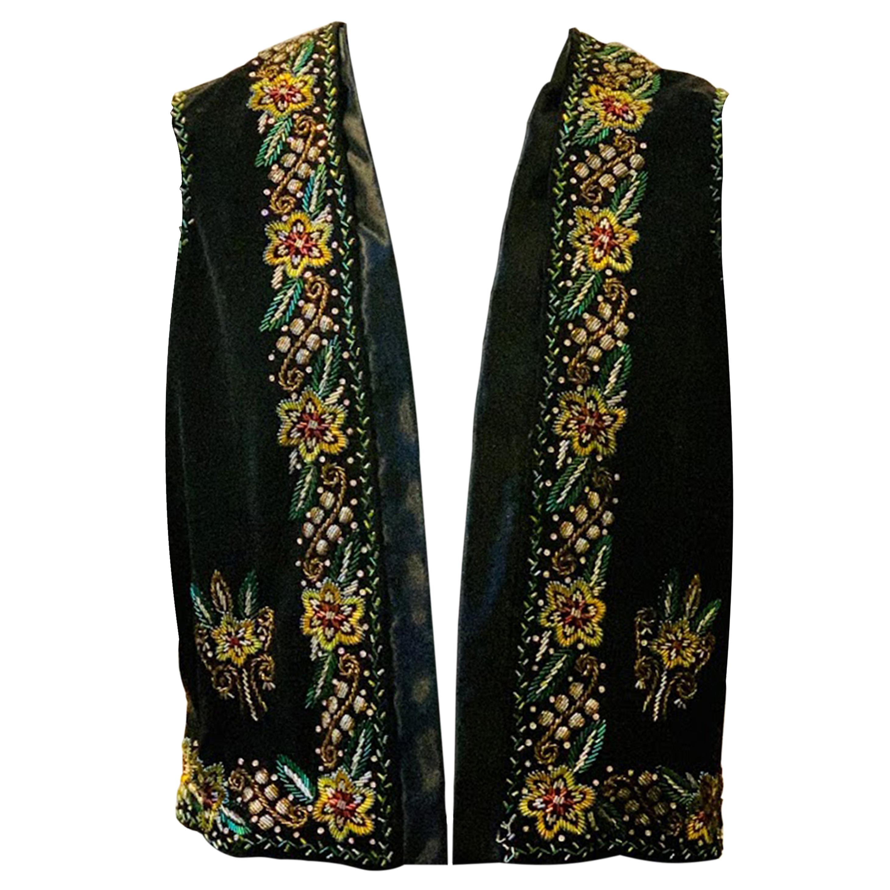 Hungarian Vintage 60s Elaborate Embroided Waistcoat