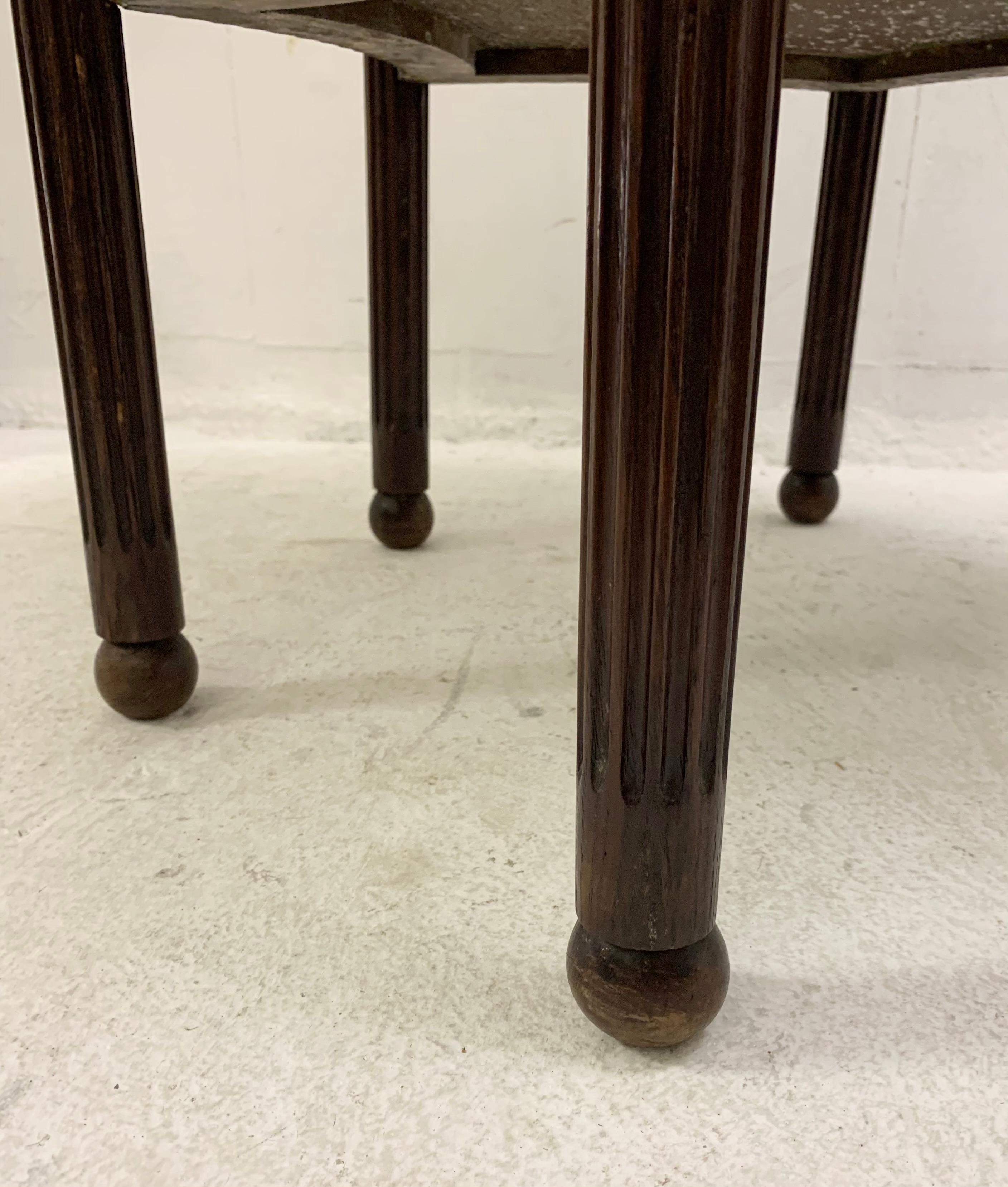 Tabe laterale ungherese in legno con piastra in rame, anni '30 in vendita 2