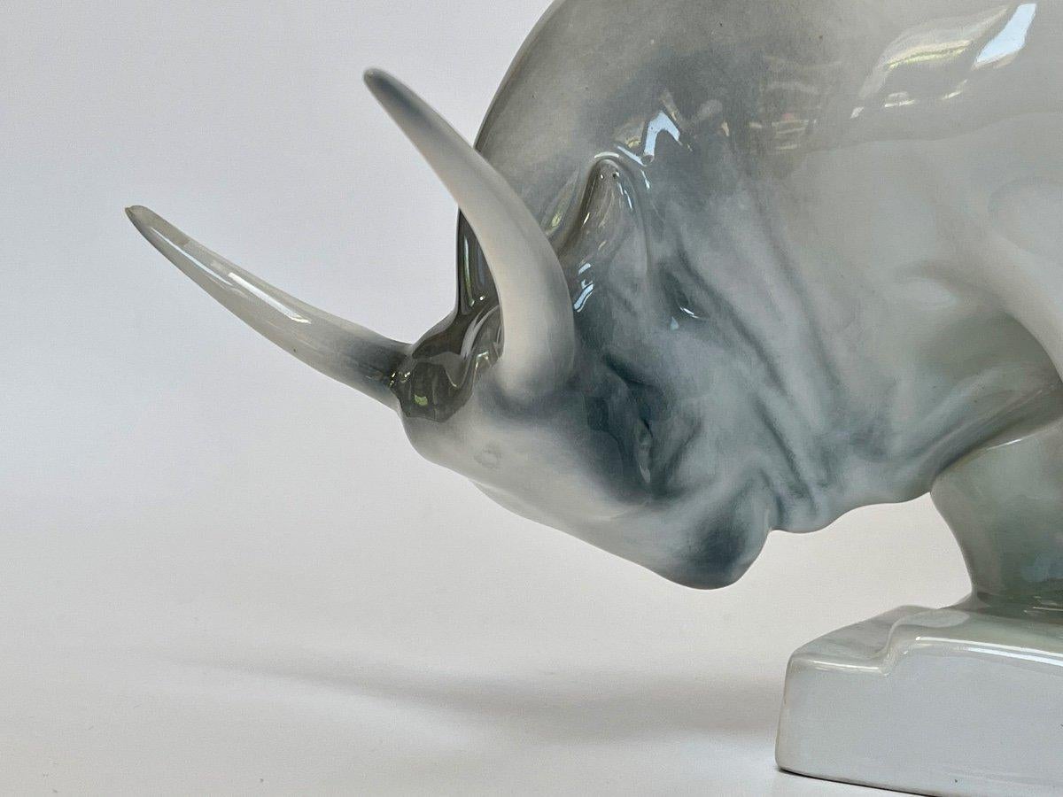 Art Deco Hungary Mid-Century Porcelain Bull in Soft Light Grey-Green Colors by Zsolnay For Sale