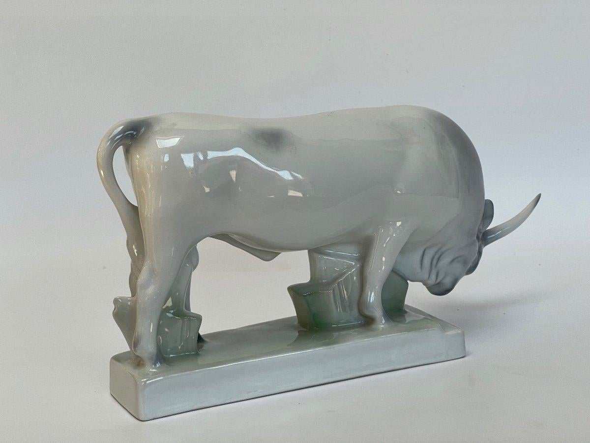 20th Century Hungary Mid-Century Porcelain Bull in Soft Light Grey-Green Colors by Zsolnay For Sale