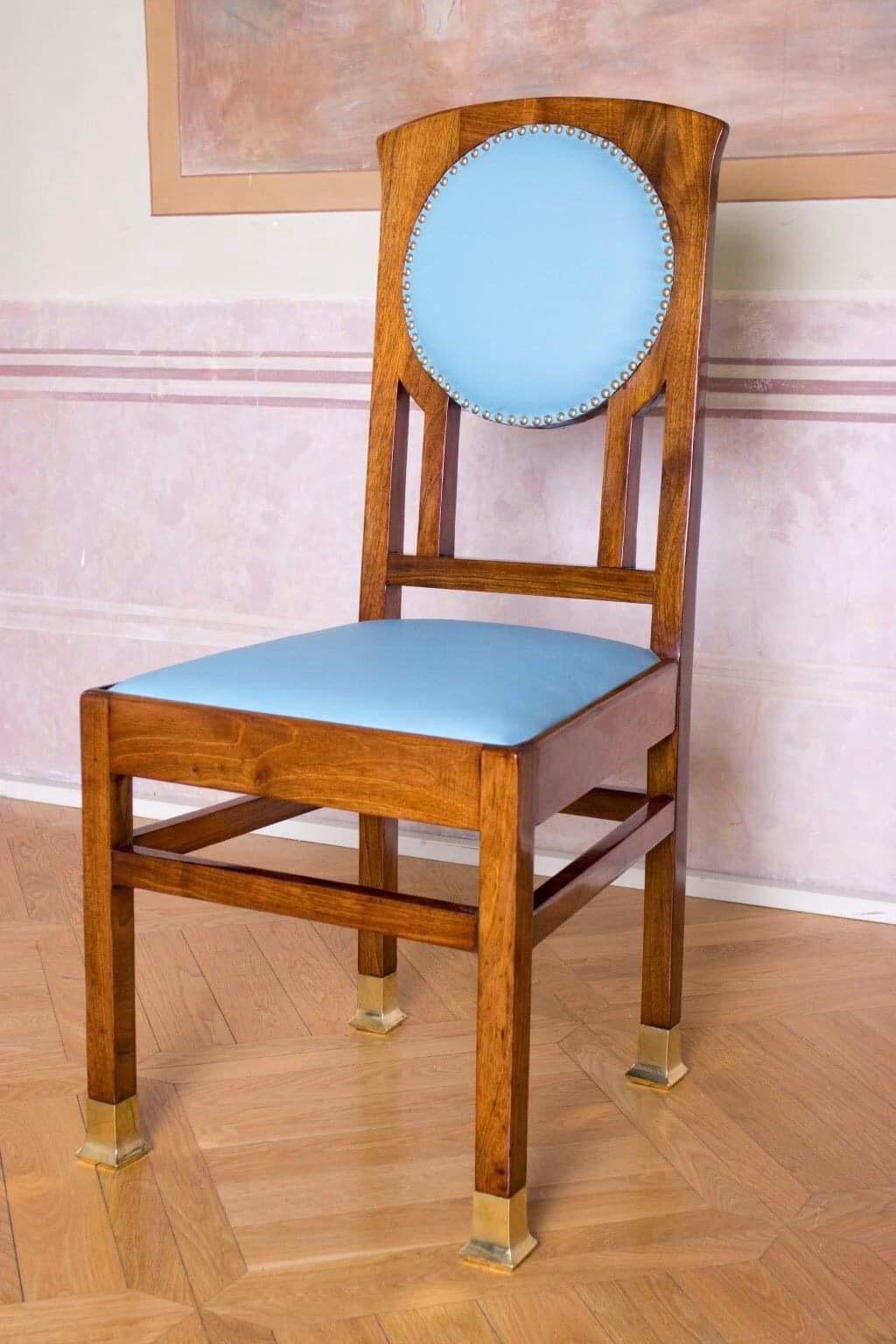 Massive big Secession chair complete restored walnut and copper legs. From Budapest approximately 1920. Upholstered whit new Italian blue leather.