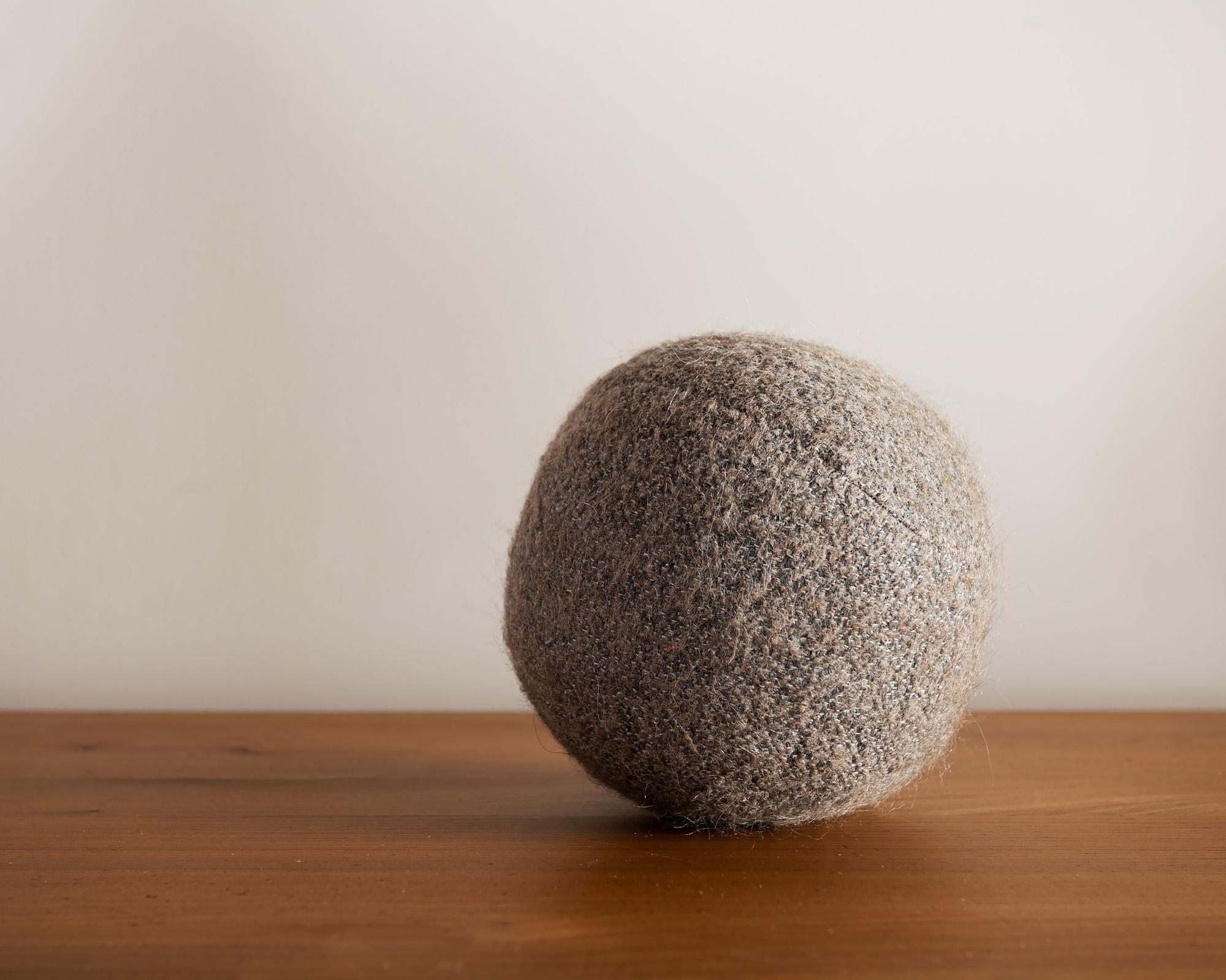 A large sphere pillow, beautifully executed by our local seamstress in Pierre Frey Yeti Herisson. A Hunt Modern exclusive, this form will energize your living room or bedroom. 11-12
