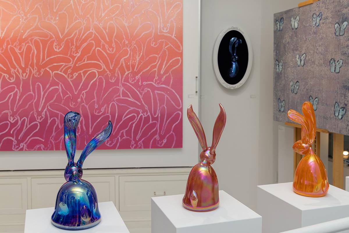 Annunciation complète « Butterfly Painting » - Peinture à l'huile encadrée argentée et or 1