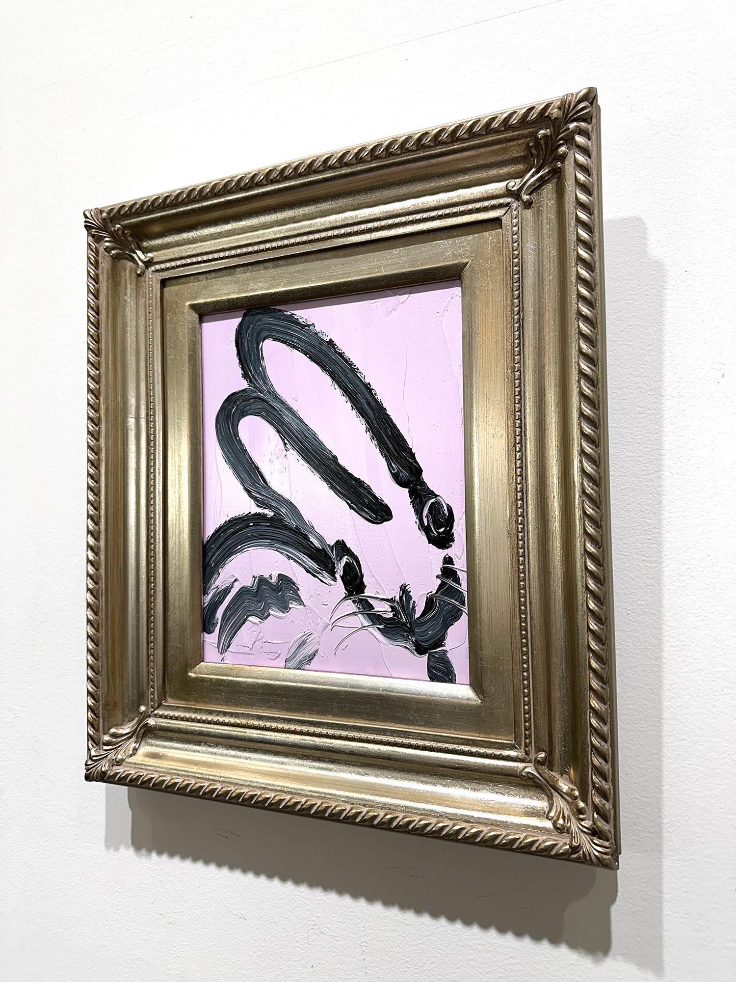 „Benson“ Schwarzer Hase auf hellem, lavendelfarbenem Hintergrund, Ölgemälde auf Holzplatte im Angebot 11