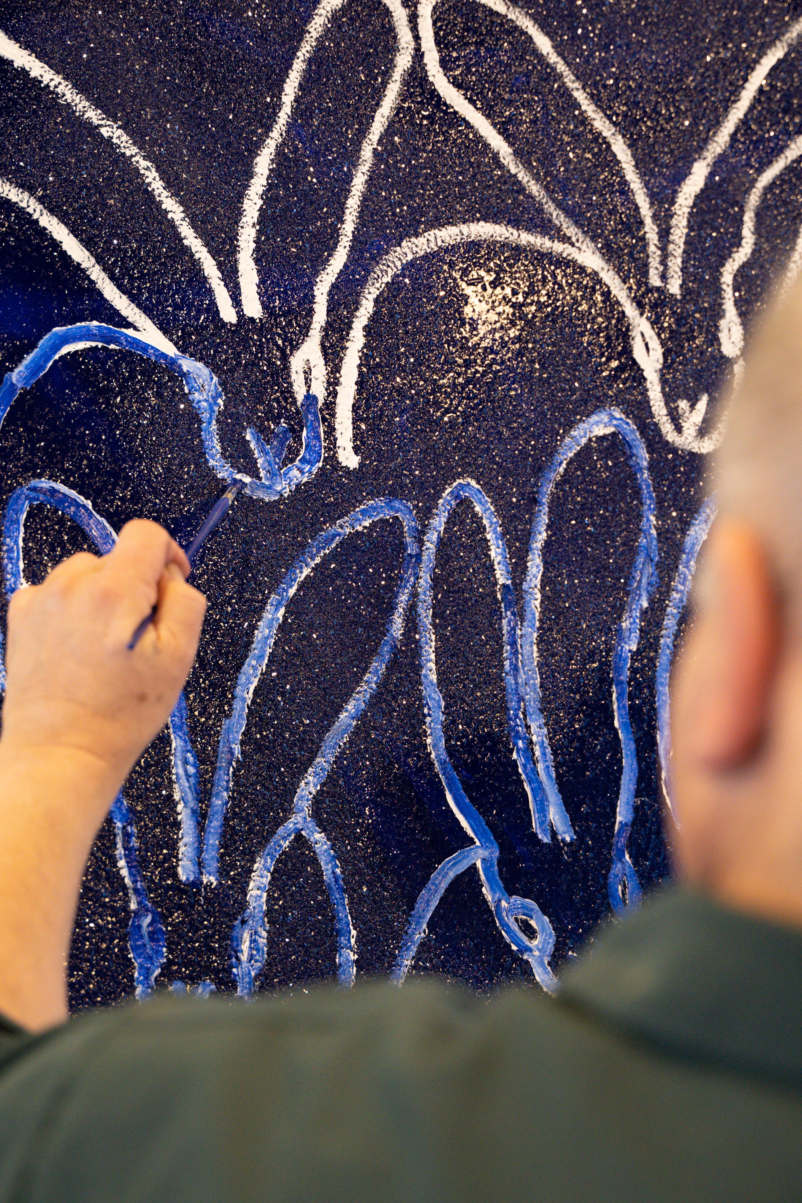 Blue Diamond Dust Tuesday - Painting by Hunt Slonem