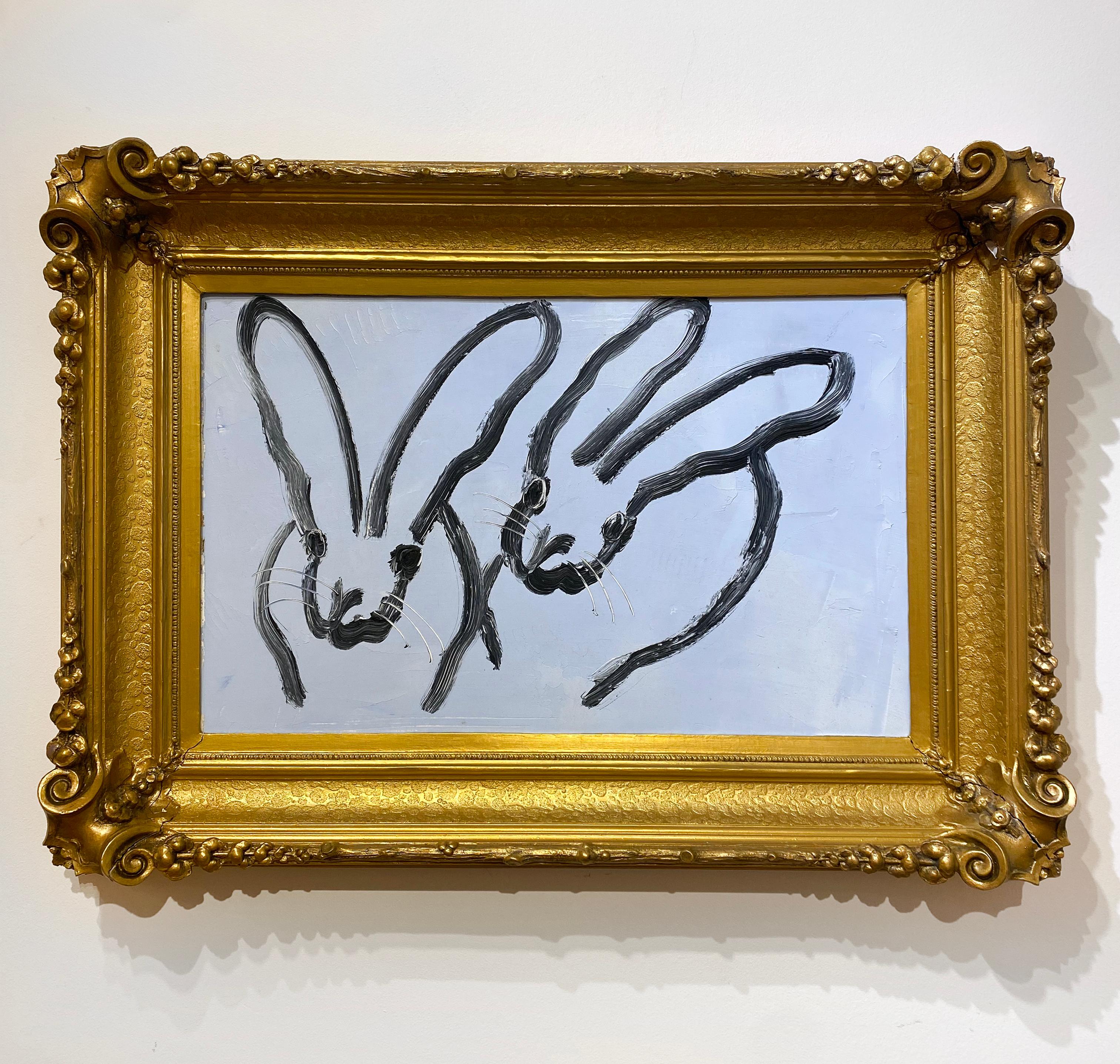 Blauer Himmel (Braun), Animal Painting, von Hunt Slonem