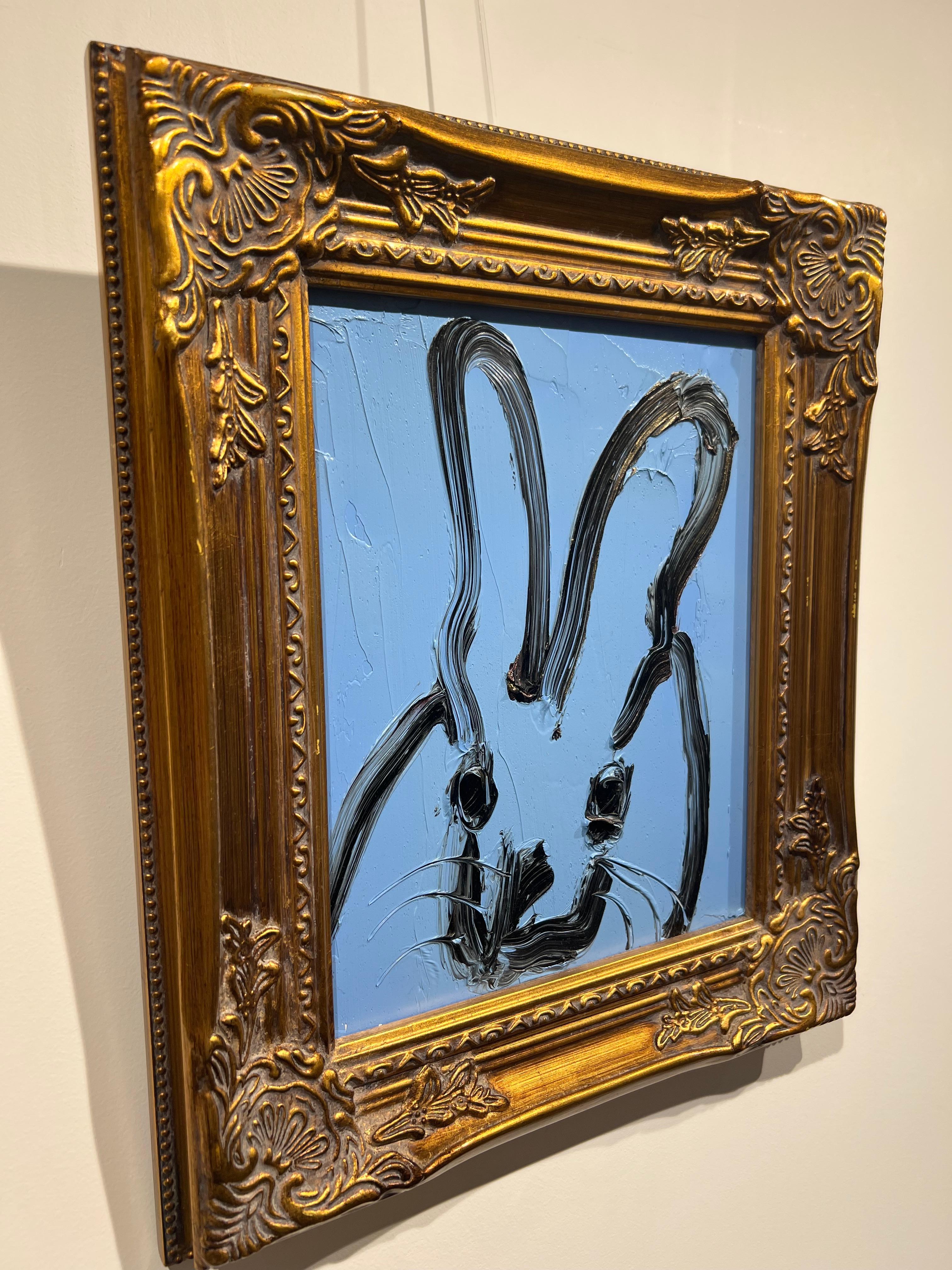 Originelle und einzigartige Kunstwerke von Hunt Slonem.
Öl auf Holz, blauer Hase.

Das Gemälde ist gerahmt, wie auf den Bildern zu sehen. Abmessungen des Kunstwerks mit Rahmen: 14,5 x 12,5 Zoll I 40,64 x 35,56 cm
Signiert Verso
Bitte beachten Sie,
