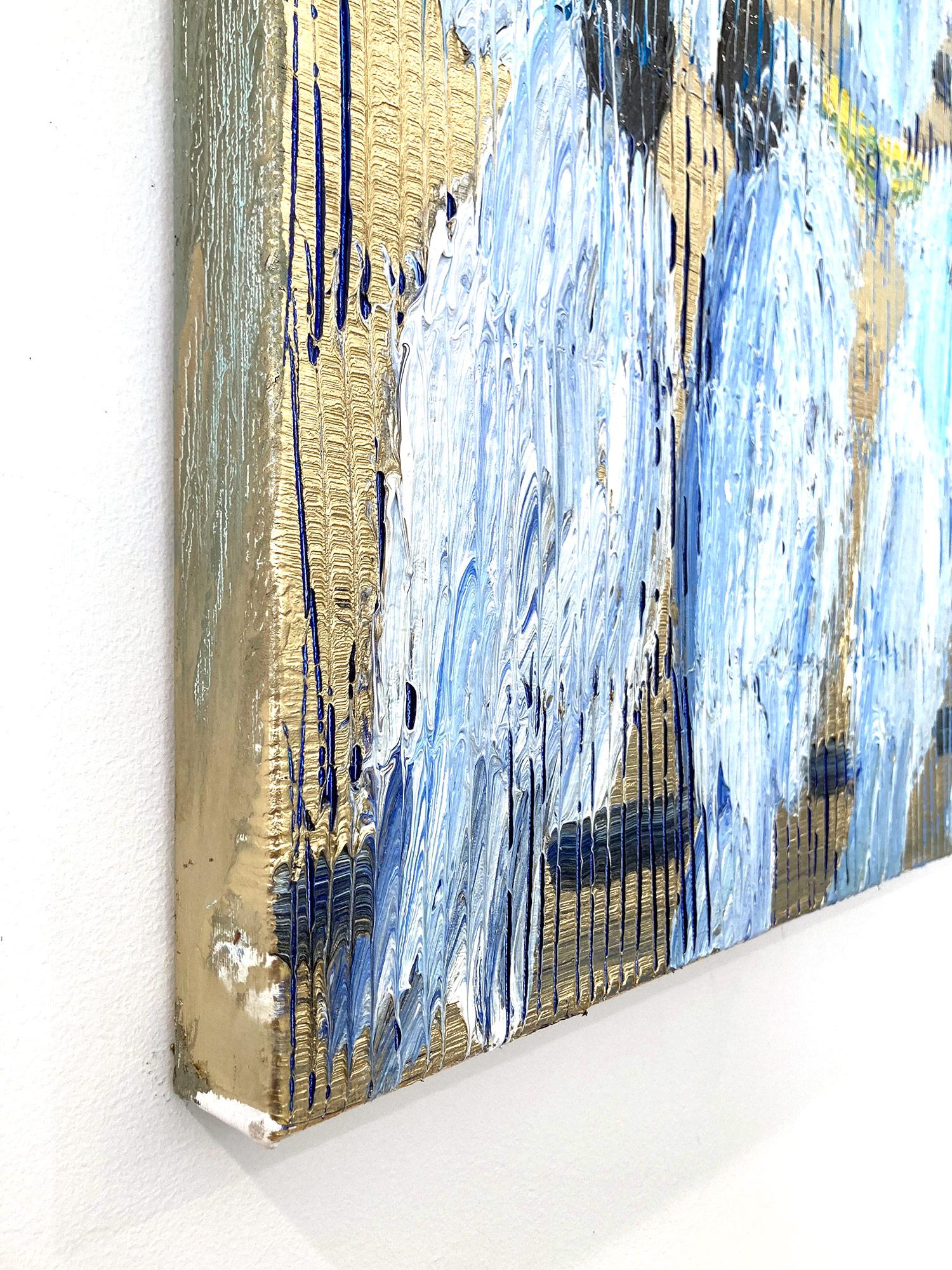 „Cockatoo Whisper Divine“ Weißer und blauer Cockatoos mit goldenem Hintergrund auf Leinwand im Angebot 7