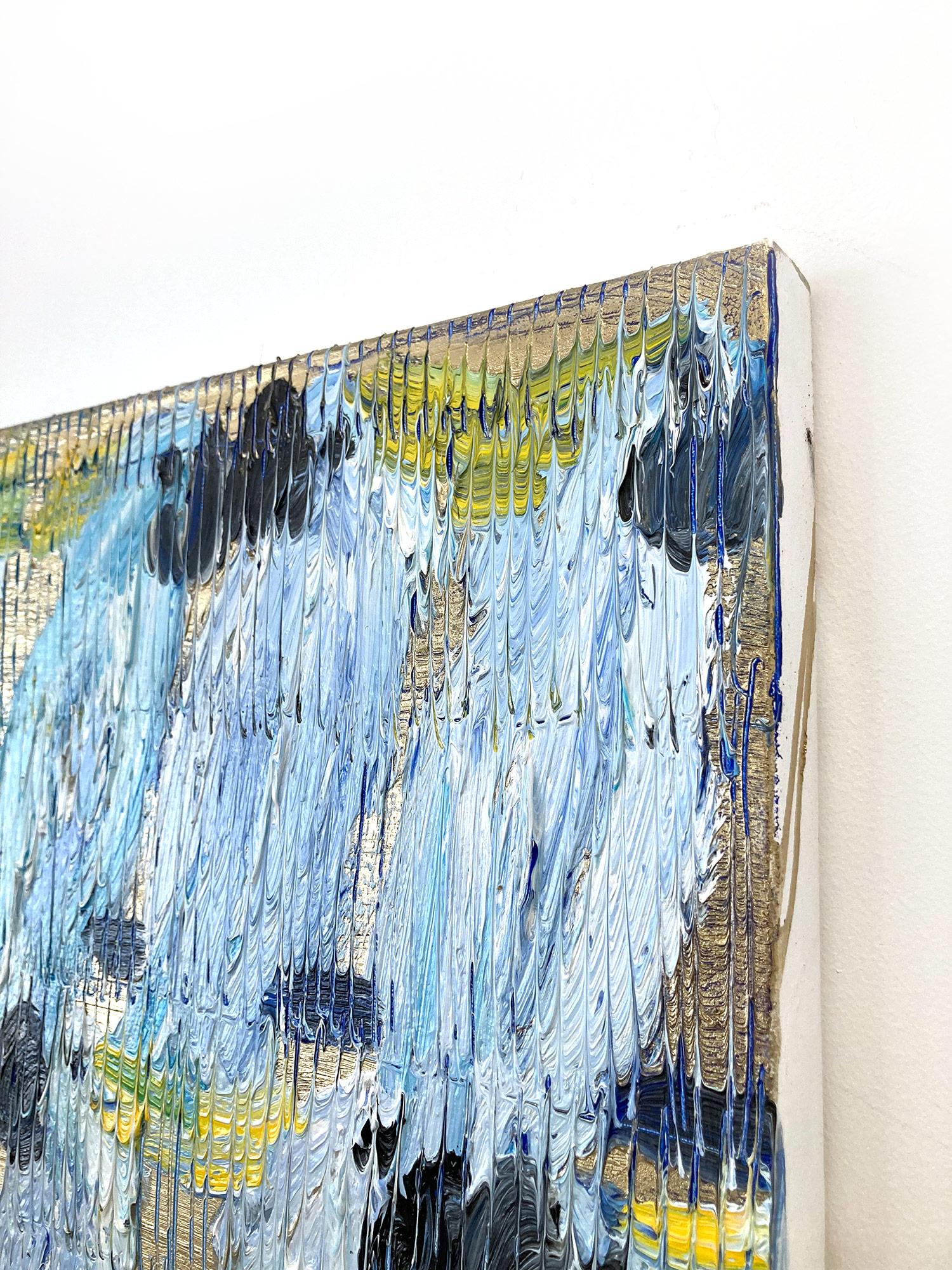 „Cockatoo Whisper Divine“ Weißer und blauer Cockatoos mit goldenem Hintergrund auf Leinwand im Angebot 9