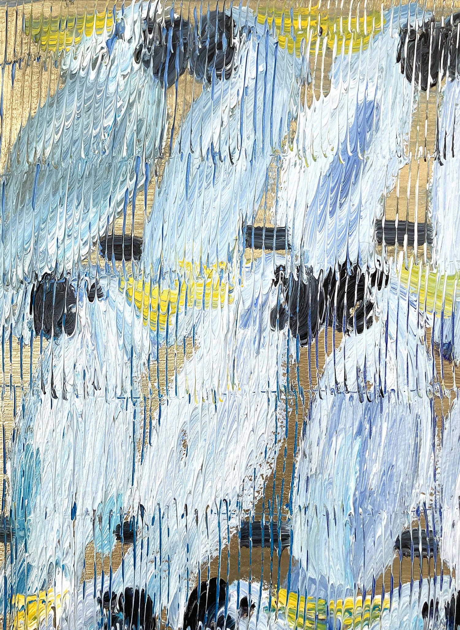 „Cockatoo Whisper Divine“ Weißer und blauer Cockatoos mit goldenem Hintergrund auf Leinwand – Painting von Hunt Slonem