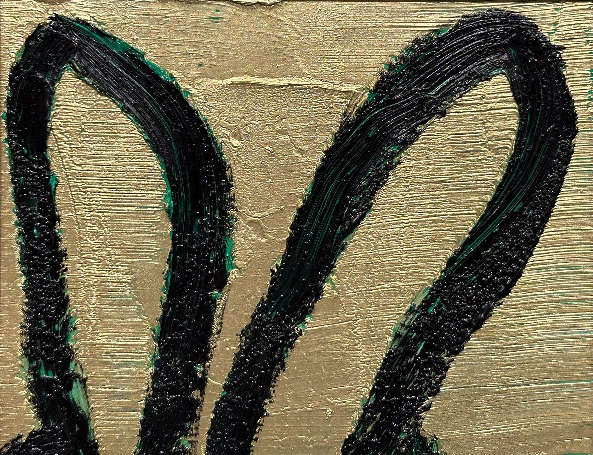 Schwarzer Hase „Edgar“ auf goldenem Hintergrund mit Limonengrünen Akzenten und Wandleuchter  (Neue Wilde), Painting, von Hunt Slonem