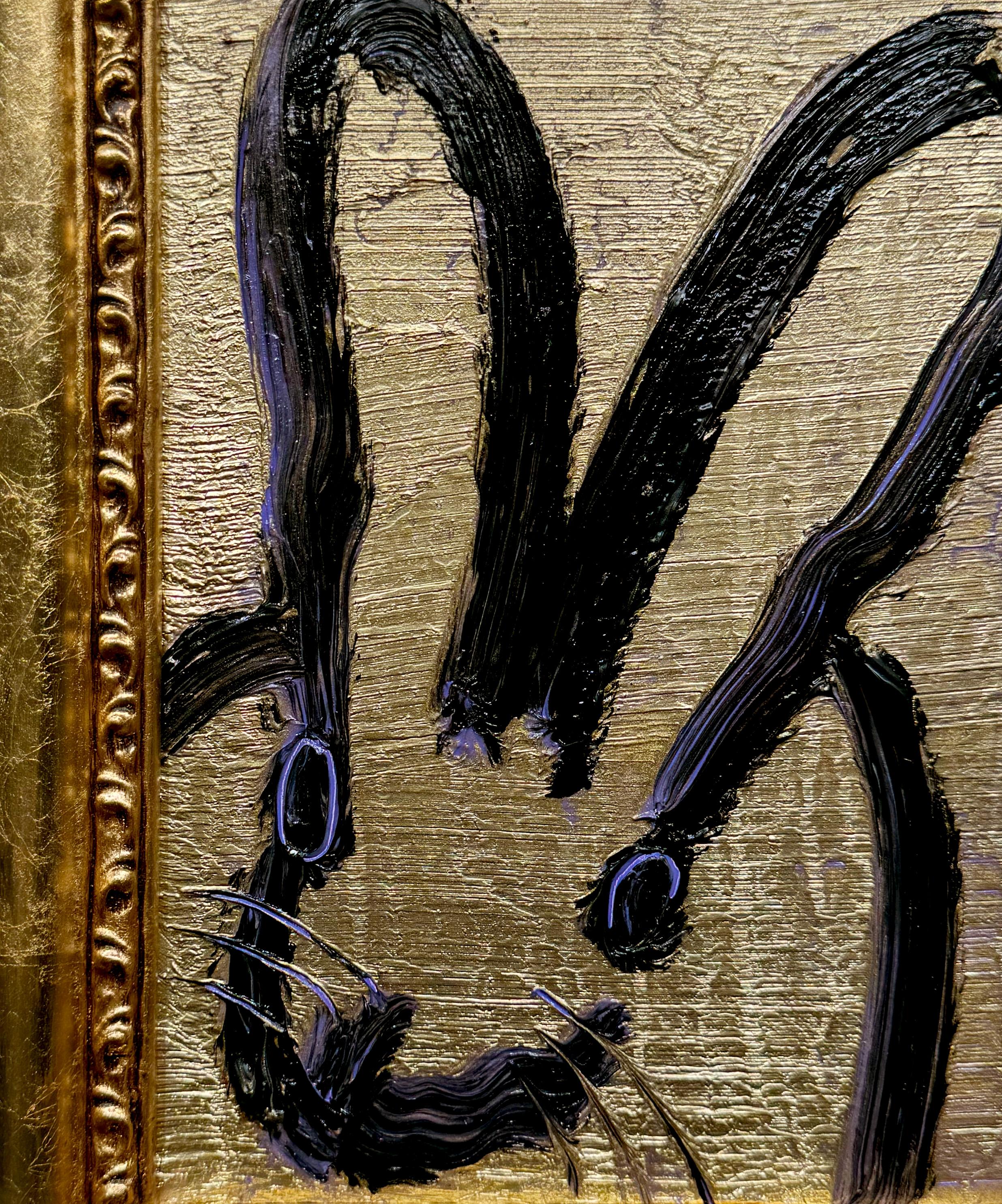 ‘Golden Marilyn’ is a signature gestural bunny painting by Hunt Slonem. The gestural bunny can be found throughout Slonem’s Neo-expressionist body of work. The background of the painting is a bright gold, contrasting the black and lavender line that