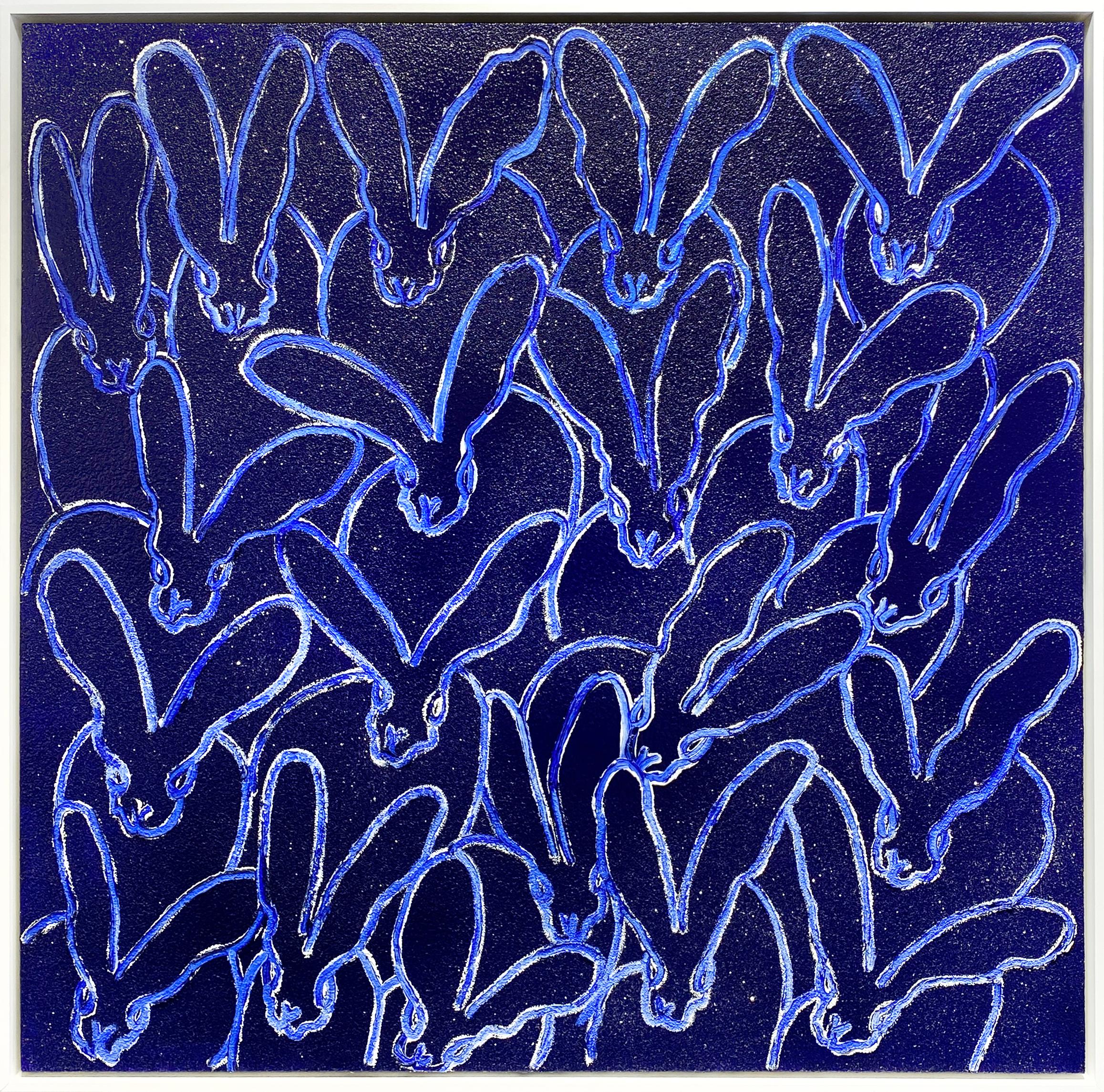 Lapins Hunt Slonem "Night Watch Hutch (Blue Diamond Dust)" (en anglais)