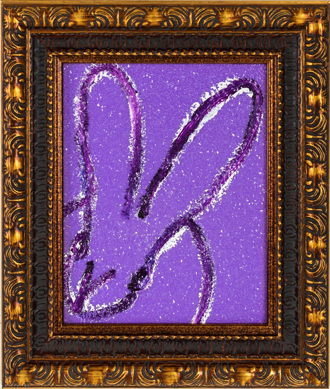 Der renommierte Künstler Hunt Slonem's "Purple Diamond Dust" ist ein 10x8 schwarzem Hintergrund und weiß und lila Kaninchen Ölgemälde auf einem lila Diamantstaub Hintergrund auf Holzbrett von einem zeitgenössischen abstrakten Kaninchen in seiner