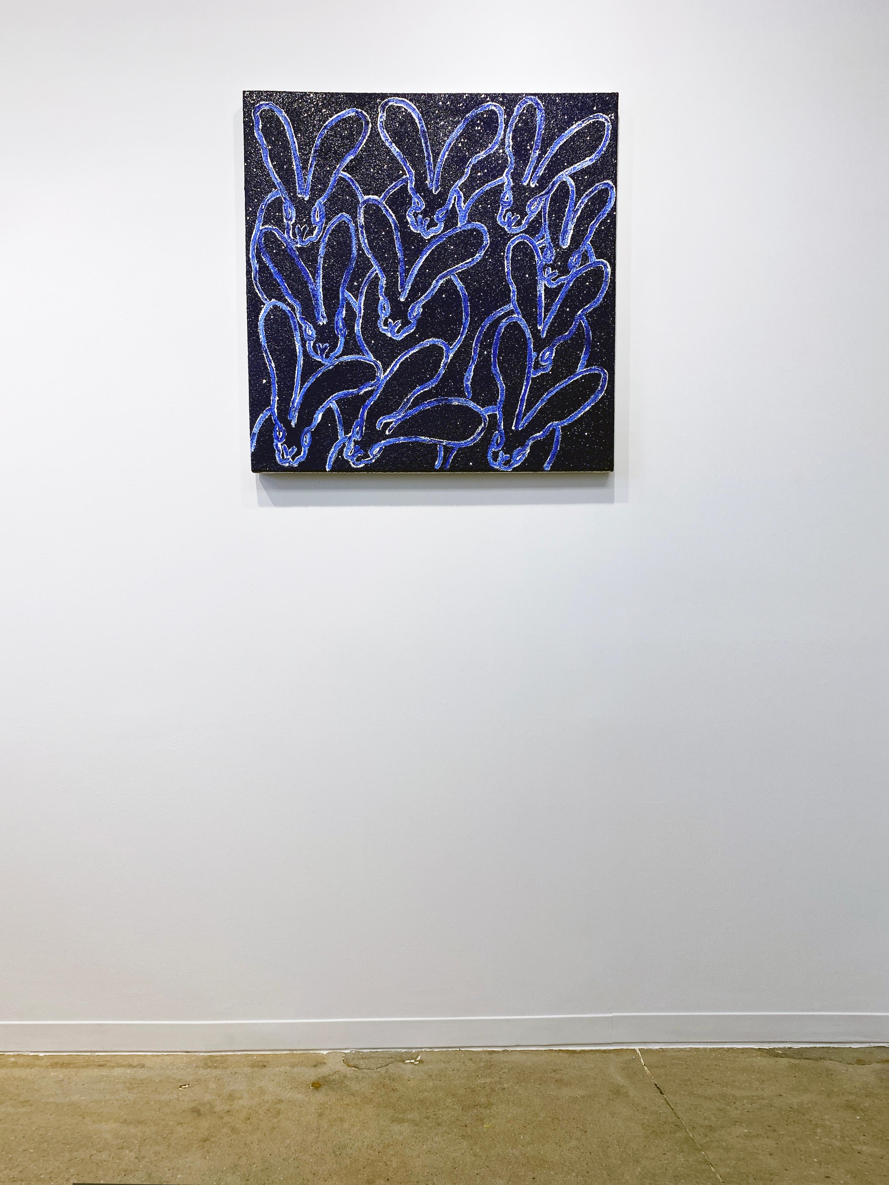 Hunt Slonem, Coniglietti bianchi e blu, Pittura a olio 'Weekend di polvere di diamante blu' in vendita 3