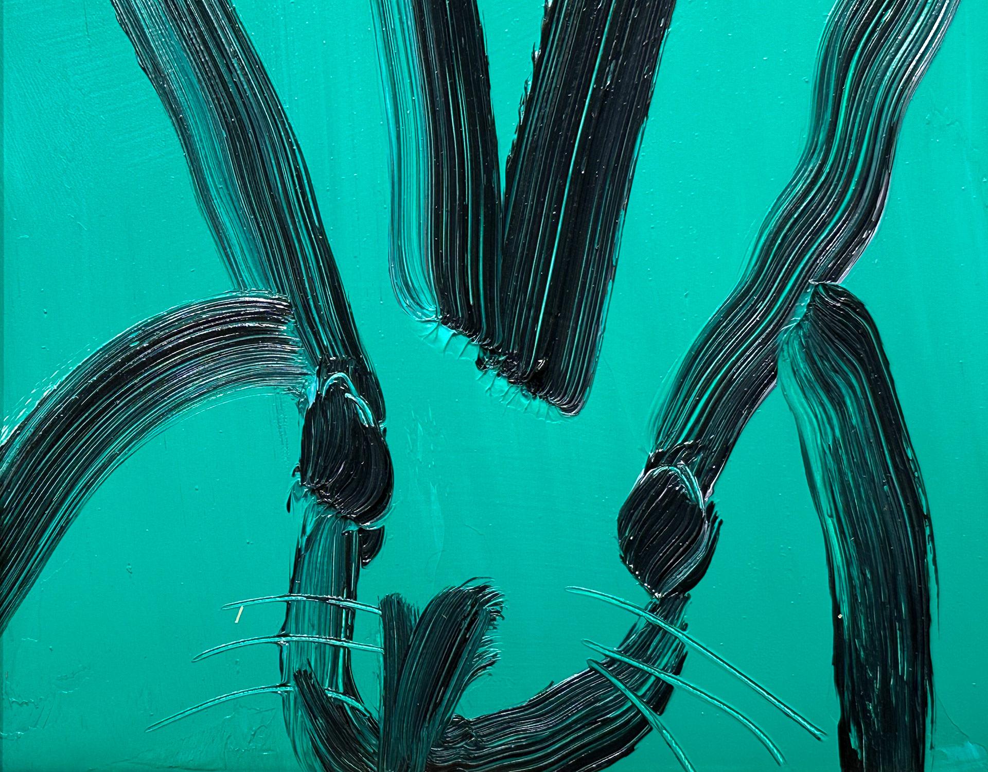 Eine wunderbare Komposition eines der ikonischsten Themen von Slonem, nämlich Hasen. Dieses Werk zeigt eine gestische Figur eines schwarzen Hasen auf smaragdgrünem Hintergrund mit dickem Farbauftrag. Inspiriert von der Natur und einer echten Liebe