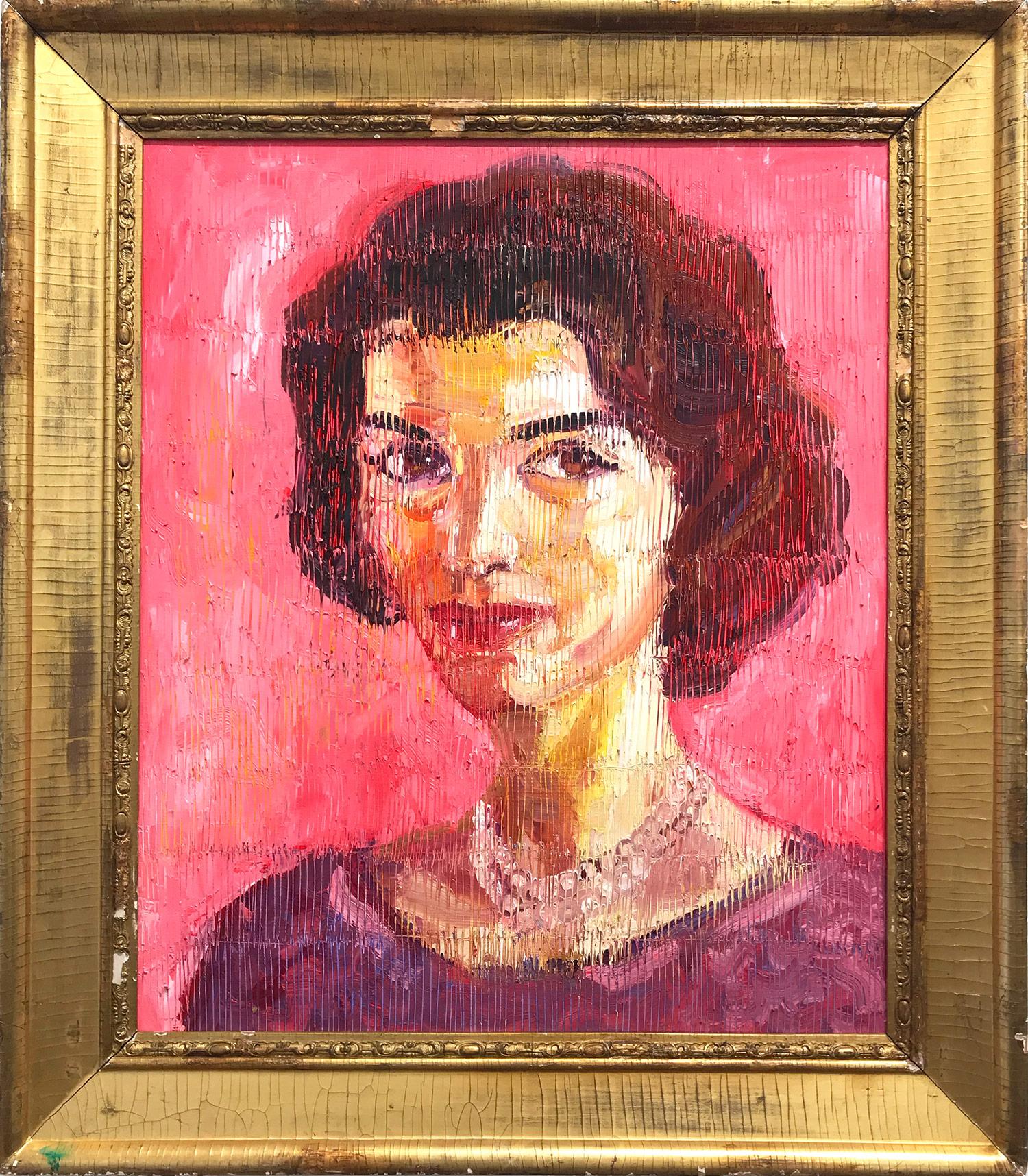 Hunt Slonem Figurative Painting – Neo-Expressionistisches Ölgemälde „Jackie Kennedy“ mit rosa Hintergrund auf Holzplatte
