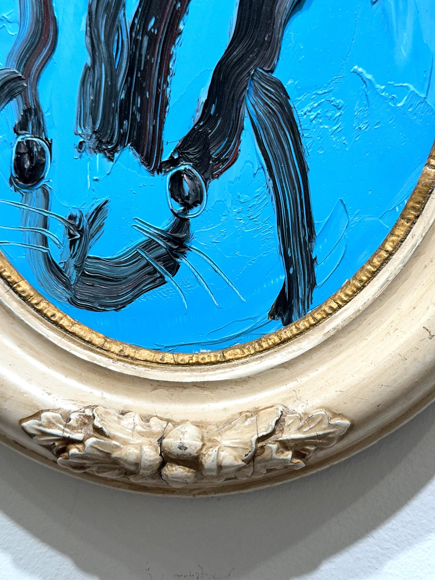 „Margo“ Schwarzes Ölgemälde mit Konturen eines Hasen auf französischem blauem Hintergrund – Ovalrahmen im Angebot 11